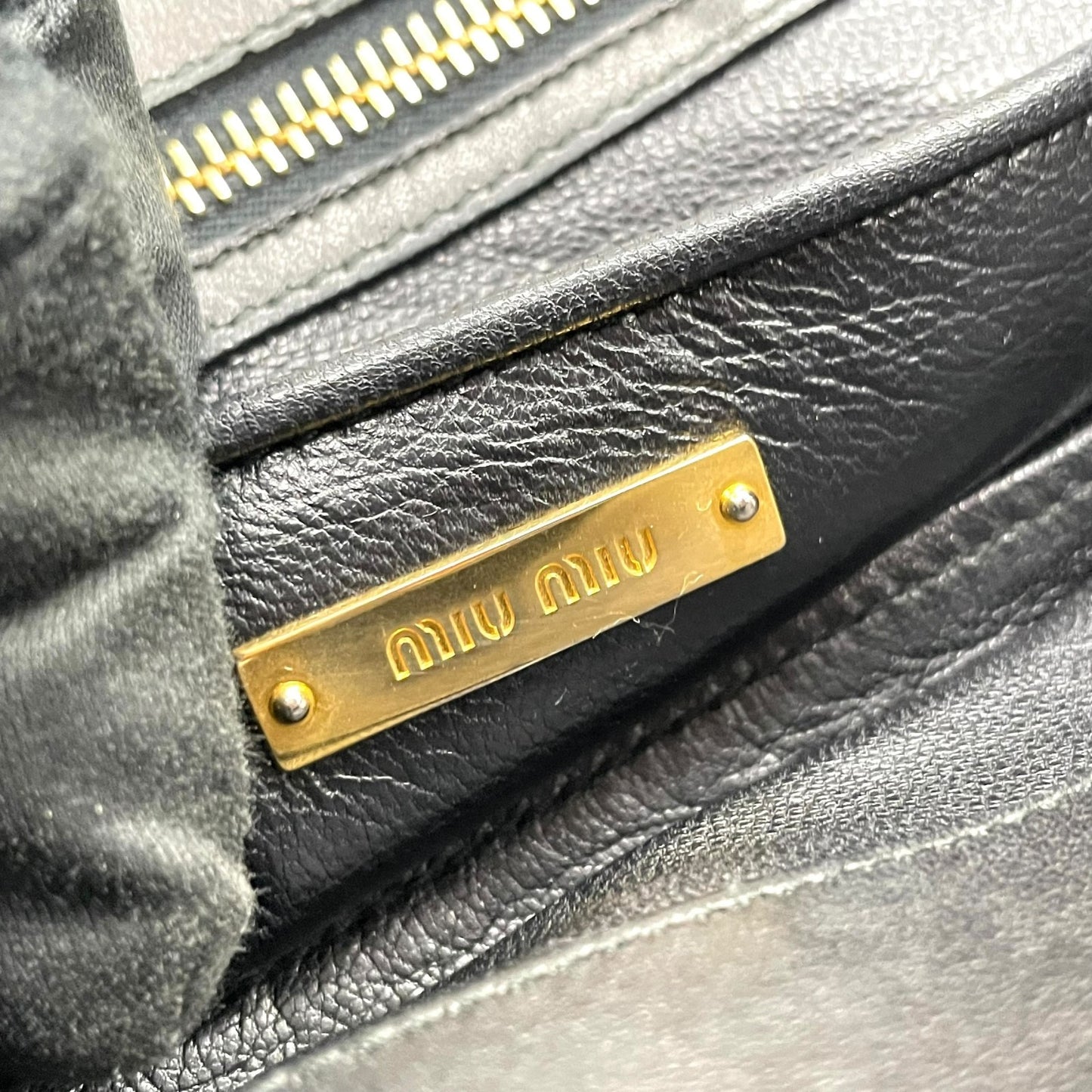 美品 miu miu ミュウミュウ トートバッグ ハンドバッグ バイカラー バイカー ナッパ ゴールド金具 レディース レザー 本革 A1