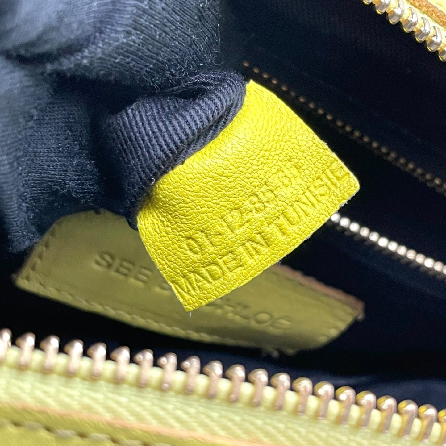 シーバイクロエ SEE BY CHLOE ハンドバッグ トートバッグ 黄色 レモンイエロー レザー ゴールド金具 ロゴ ベルト フリル ファスナー開閉 肩掛け可 レディース U12