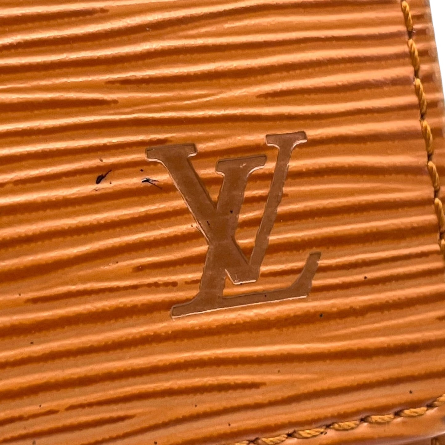 ルイ・ヴィトン Louis Vuitton ミュルティクレ6 M63813 エピ 6連キーケース ブラウン レザー ゴールド金具 メンズ レディース M5