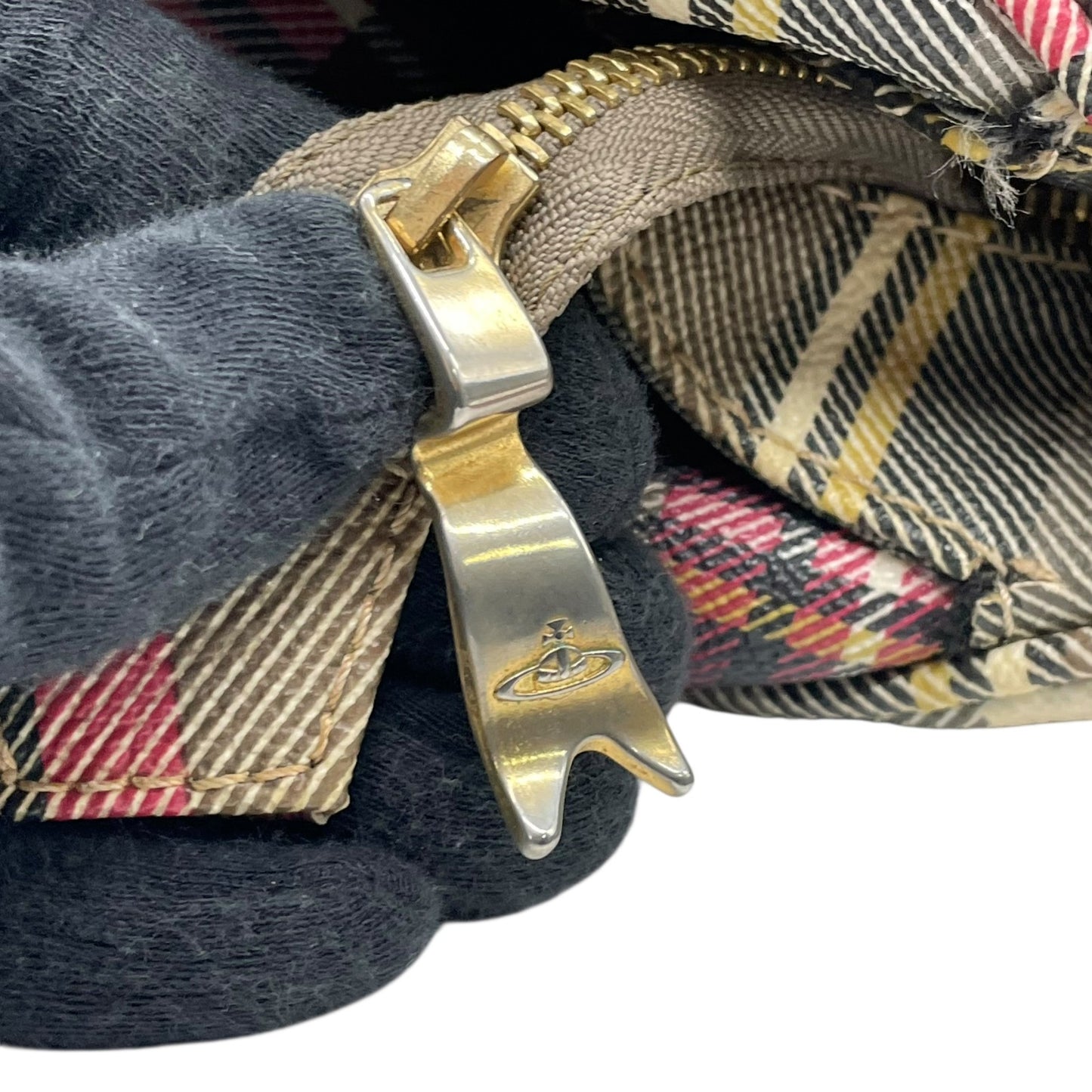 ヴィヴィアンウエストウッド Vivienne Westwood タータンチェック ボストンバッグ ハンドバッグ マルチカラー 赤 レッド 大容量 旅行トラベル C8