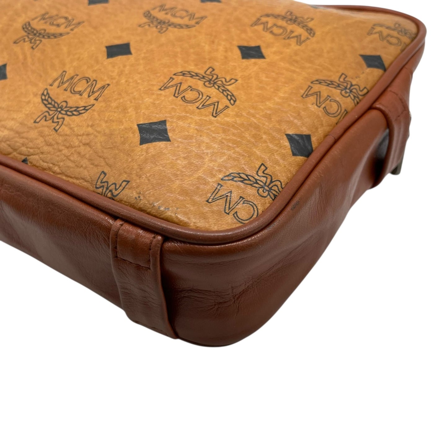 MCM ヴィンテージ ヴィセトス スクエア クラッチバッグ セカンドバッグ ブラウン モノグラム レザー切替 ゴールド金具 ユニセックス s96