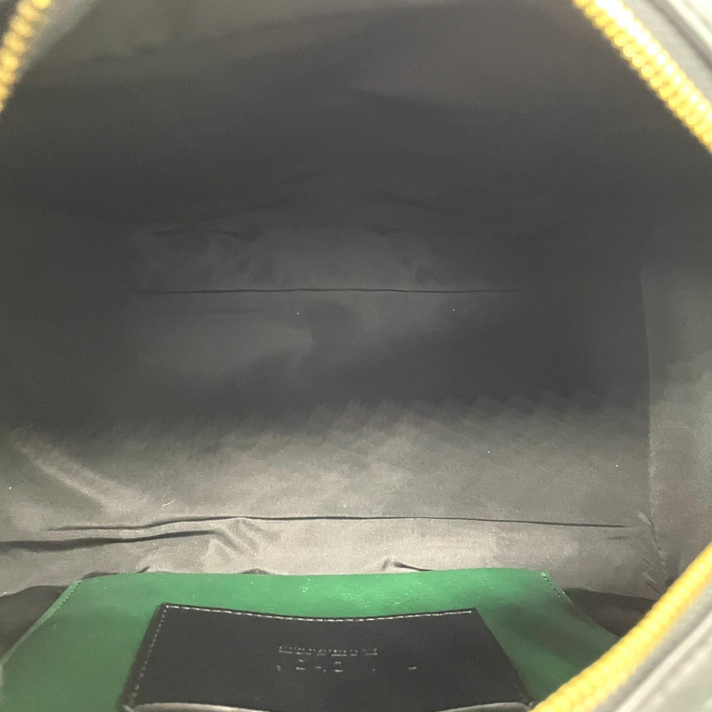 美品 DIESEL ディーゼル エンボス モノグラム ハンドバッグ 2WAY ショルダー ミニボストン 総柄 レザー 本革 グリーン 緑 2WAY ボストンバッグ ショルダーバッグ ゴールド金具 ユニセックス ファスナー開閉 Y2K label C