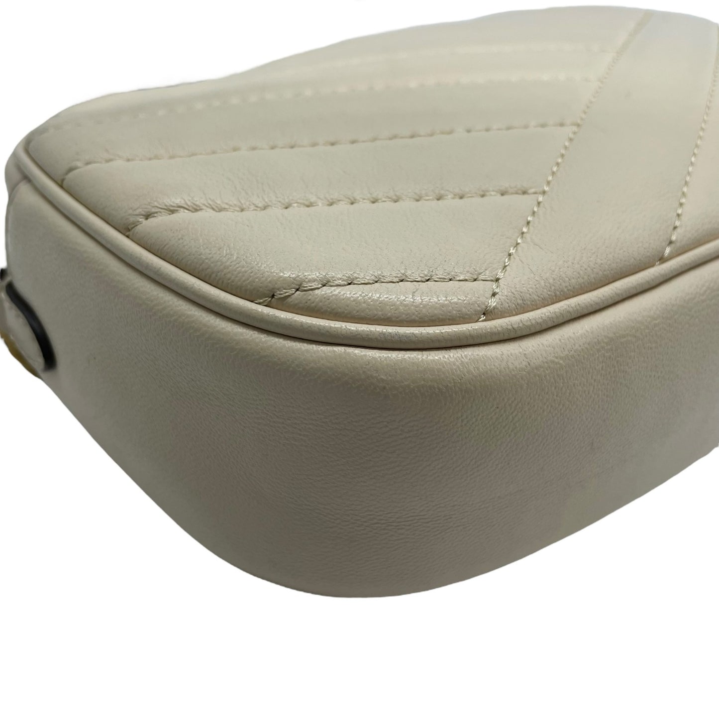 TORY BURCH トリーバーチ キラ カメラバッグ ショルダーバッグ アイボリー ベージュ レザー ゴールド金具 キルティング ロゴ チェーン レディース K9