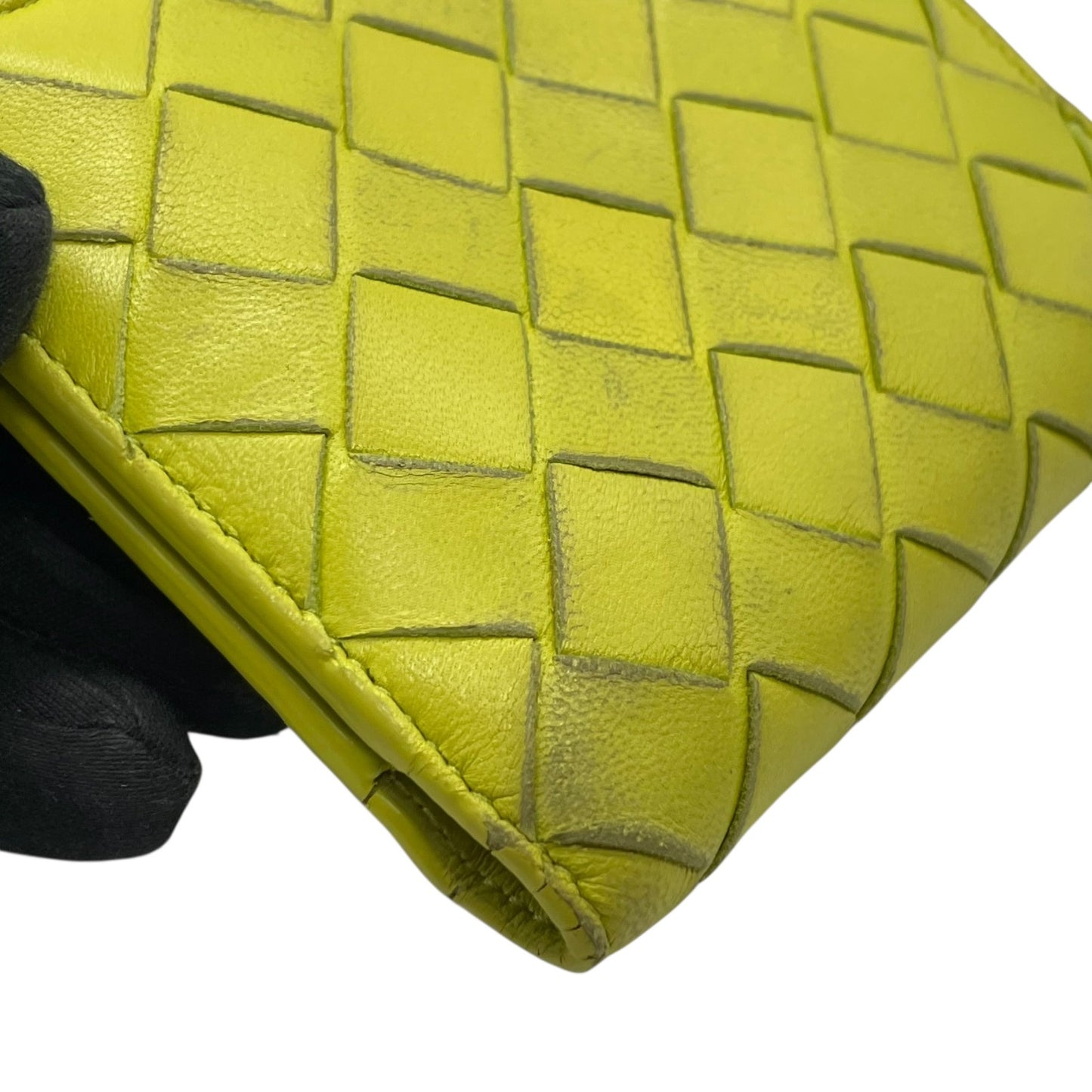 BOTTEGA VENETA ボッテガヴェネタ イントレチャート 二つ折り財布 コンパクトウォレット 緑 キウイグリーン レザー ゴールド金具 レディース M4