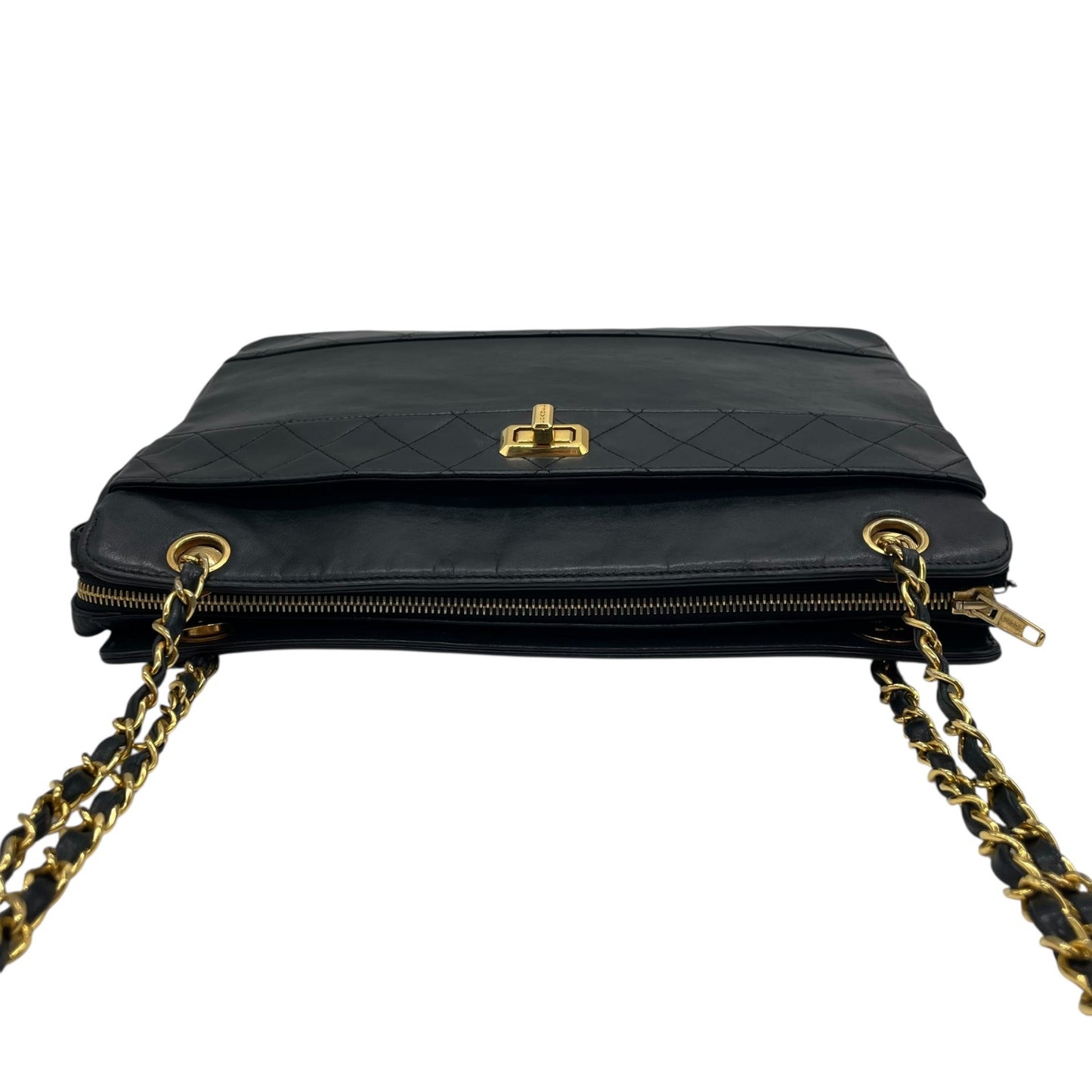 Authentic CHANEL Matelasse Chain Shoulder Bag Black Leather Turn Lock 2.55 Vintage