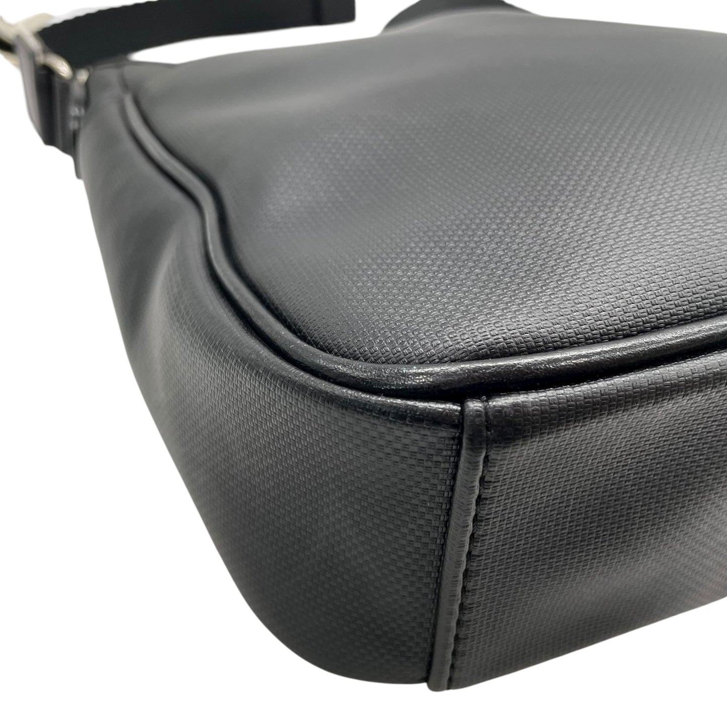 美品 カステルバジャック CASTELBAJAC ショルダーバッグ クロスボディ ロゴ刺繍 レザー ナイロン 黒 ブラック C11