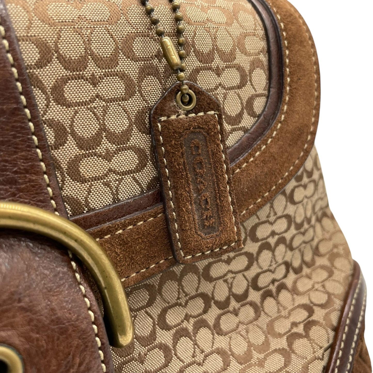 コーチ COACH シグネチャー スエード レザー ハンドバッグ 7078 茶色 ブラウン ゴールド金具 金金具 チャーム付き E10