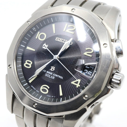 【稼働品／クリーニング済】セイコー SEIKO ブライツ 7B22-0AC0 腕時計 メンズウォッチ ソーラー電波 チタン ブラック文字盤 シルバー デイト アナログ ビジネスシーン カジュアル 軽量モデル G3