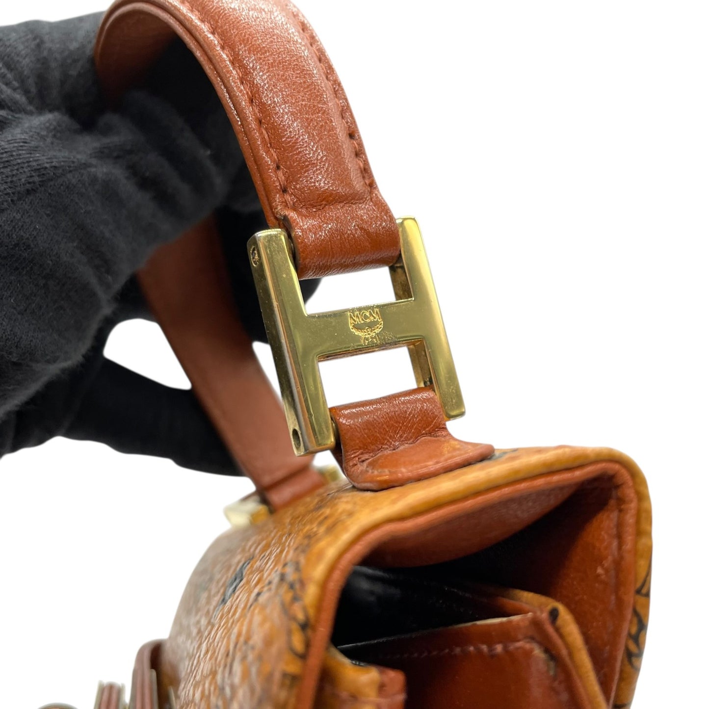 MCM エムシーエム ヴィセトス ハンドバッグ トップハンドルバッグ ベルトデザイン コニャック レザー ミニバッグ c4