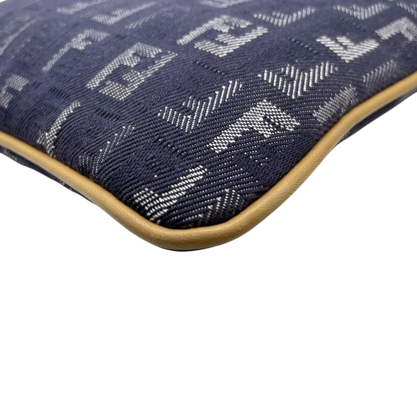 フェンディ Fendi ズッキーノ ショルダーバッグ ネイビー キャンバス レザー 斜め掛け ワンショルダー 00s c2