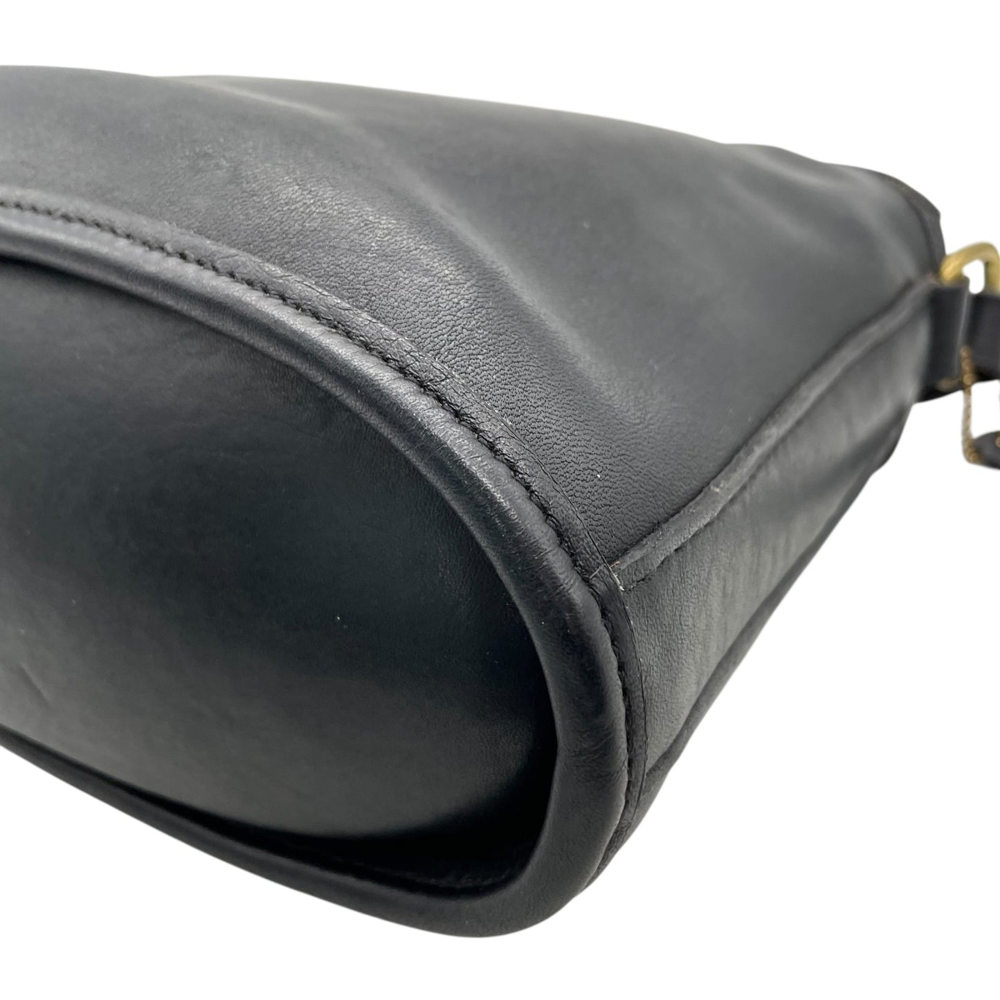 希少 COACH オールドコーチ ヴィンテージ ショルダーバッグ 黒 ブラック 本革 グラブタンレザー USA製 斜め掛け クロスボディ ゴールド金具 9976 レディース U10