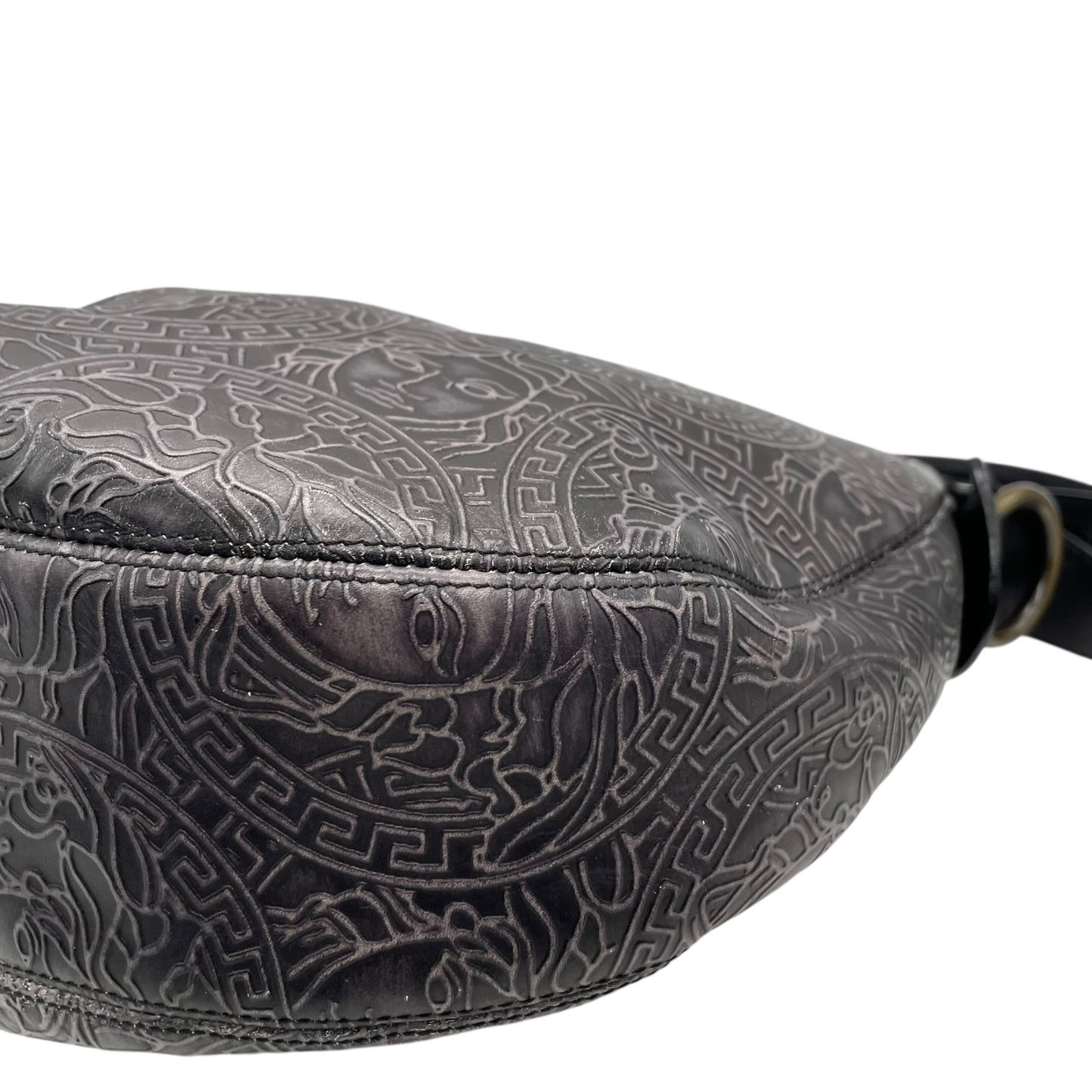 希少 VERSACE ヴェルサーチ メデューサ ワンショルダー ハンドバッグ 黒 ブラック ダークグレー レザー ゴールド金具 総柄 ホーボー 肩掛け可 レディース C4