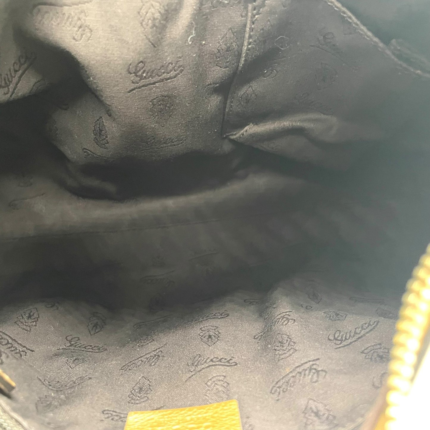 GUCCI グッチ ワンショルダー バッグ グッチシマ Dリング 190525 ゴールド レザー GG柄 エンボス 高級 本革 ブランド 鞄 ハンドバッグ レディース メンズ ユニセックス 肩掛け ワンハンドル ラグジュアリー 正規品 D5 バック