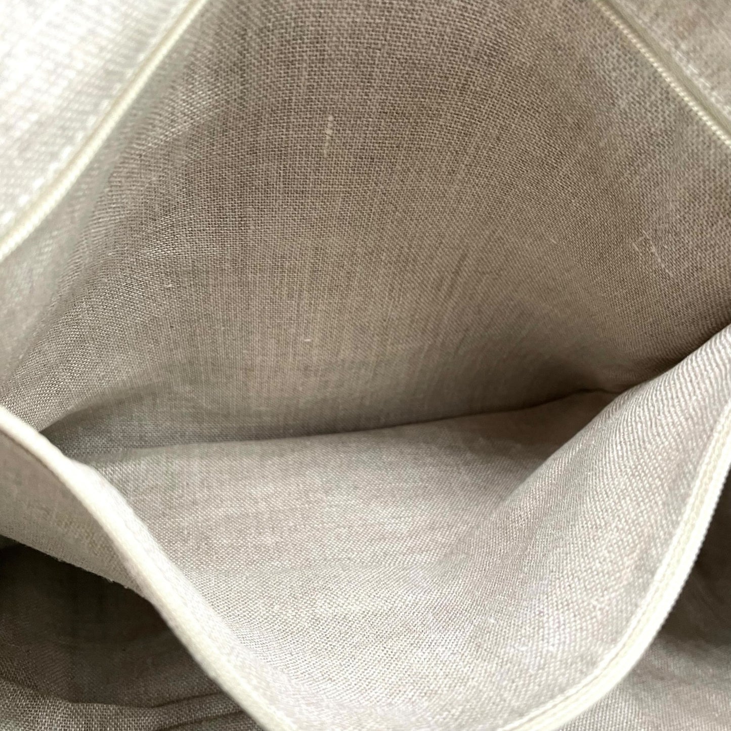 美品 GUCCI グッチ マイクログッチシマ トートバッグ 449648 黒 ブラック レザー ゴールド金具 肩掛け可 A4収納可 メンズ レディース E