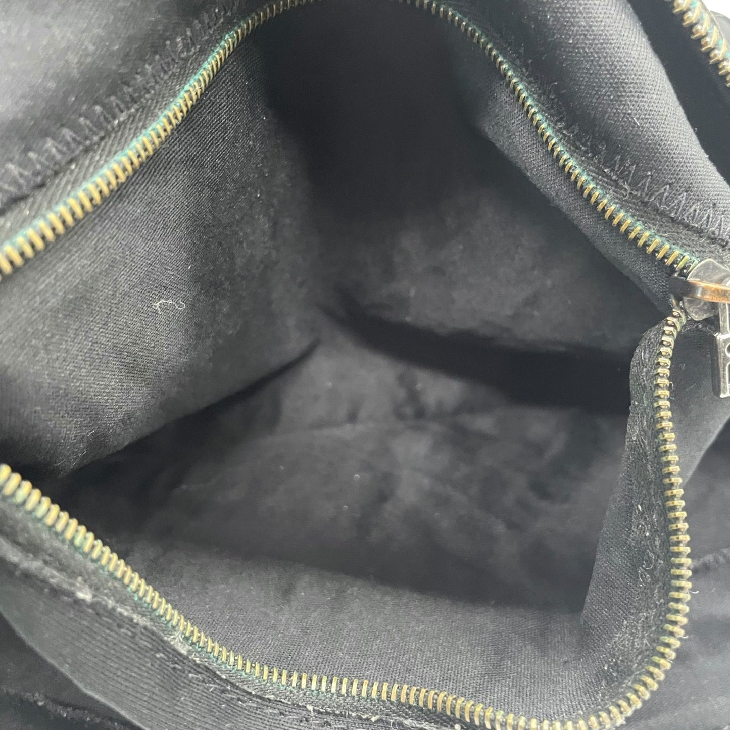 フェンディ FENDI マンマバケット ヴィンテージ ショルダーバッグ 黒 ブラック FFロゴ シルバー金具 K13