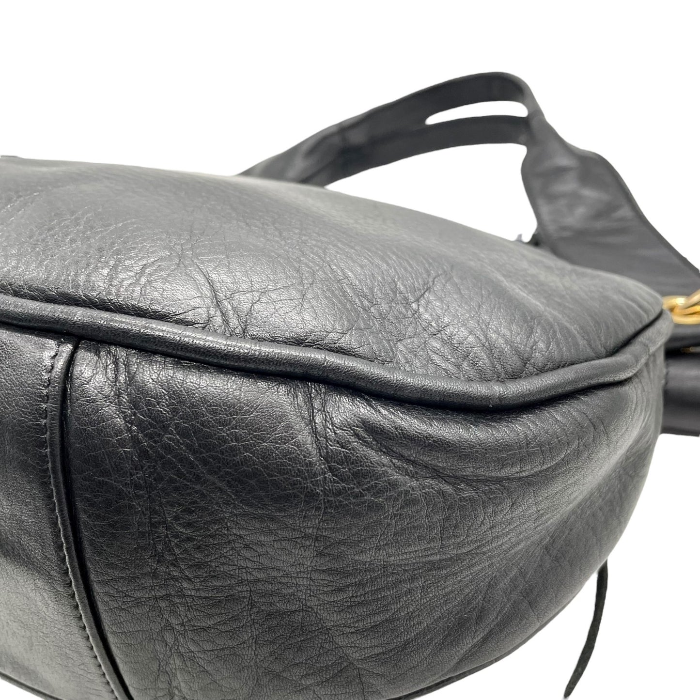 未使用級 ヴィヴィアンウエストウッド Vivienne Westwood オーブ ロゴ ハンドバッグ ワンショルダー ホーボーバッグ タッセル付き フリンジ 黒 ブラック レザー ゴールド金具 C8