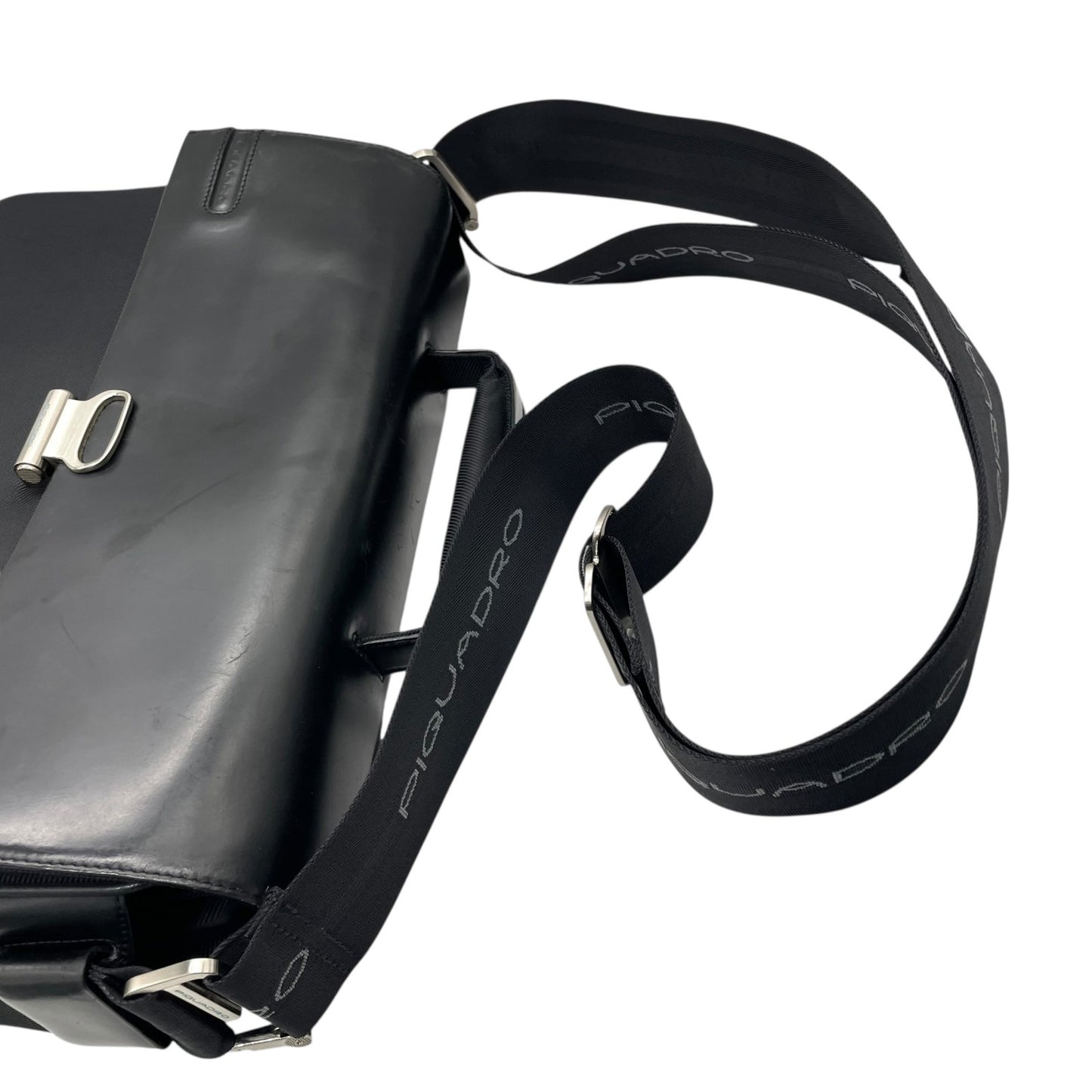 ピクアドロ Piquadro ビジネスバッグ ショルダーバッグ ナイロン×レザー 黒 ブラック メンズ 通勤 2WAY イタリア製 E