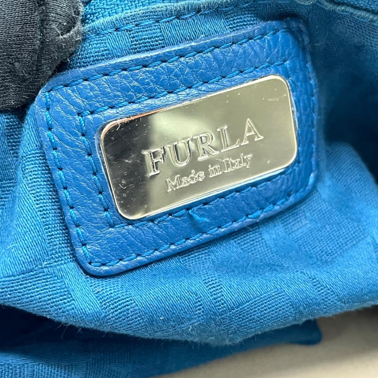 FURLA フルラ トートバッグ PVC レザー マルチカラー ゴールド金具 花柄 ボタニカル 総柄 肩掛け可 ロゴ レディース U13