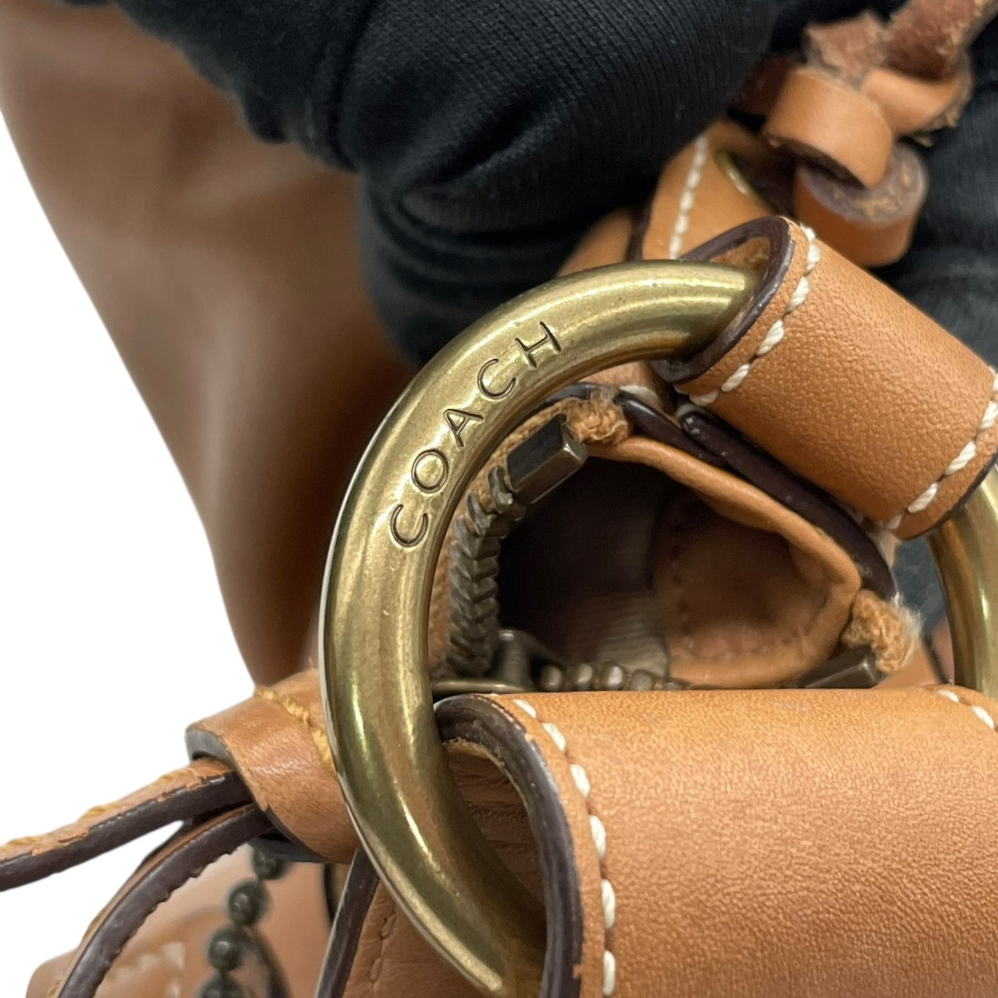 COACH コーチ ショルダーバッグ 茶 ブラウン オールレザー ゴールド金具 斜め掛け可 ロゴ 編み上げ ステッチ 10399 レディース T4