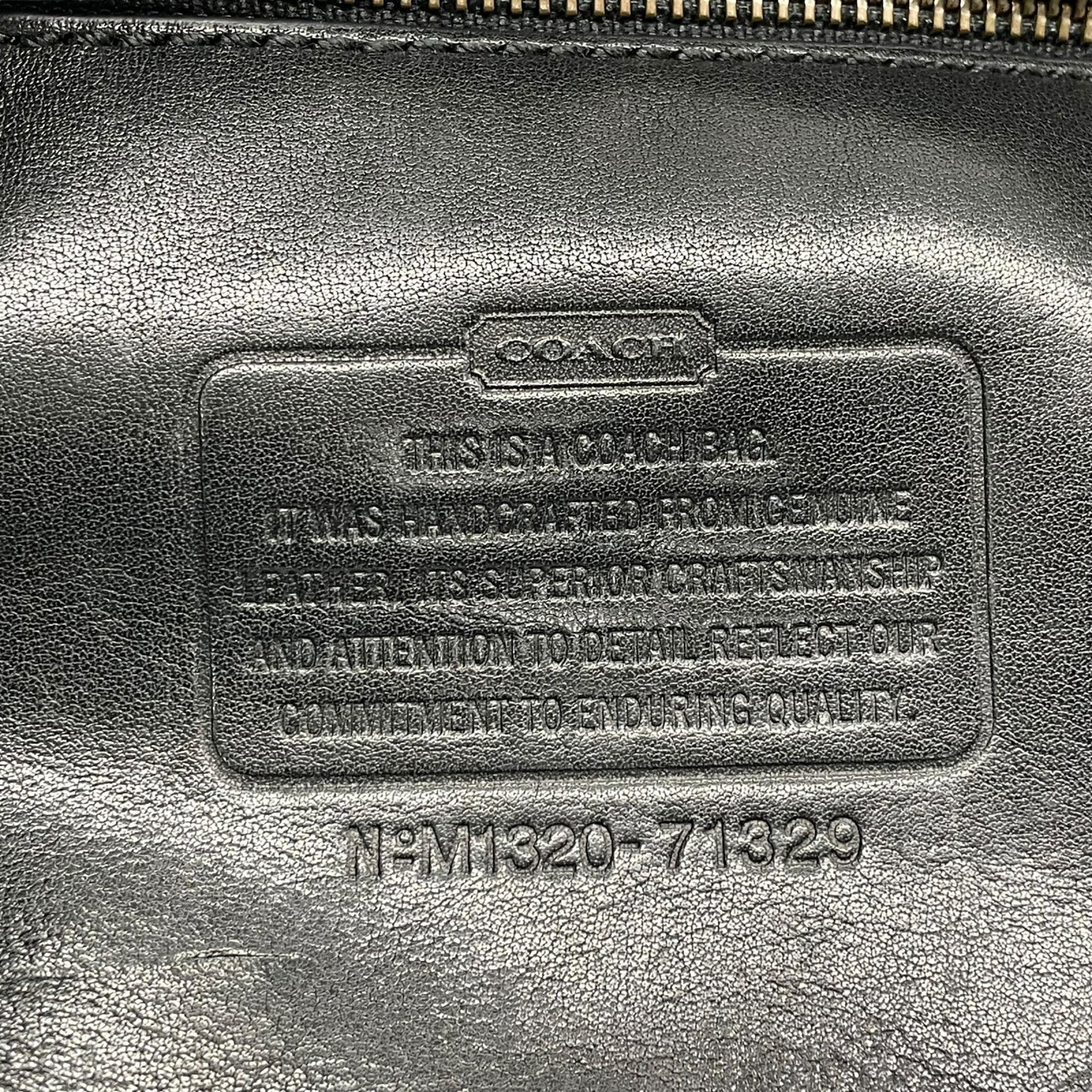 コーチ COACH トートバッグ 黒 ブラック レザー シンプルデザイン A4対応 肩掛け ショルダー 71329 チャーム付き U11