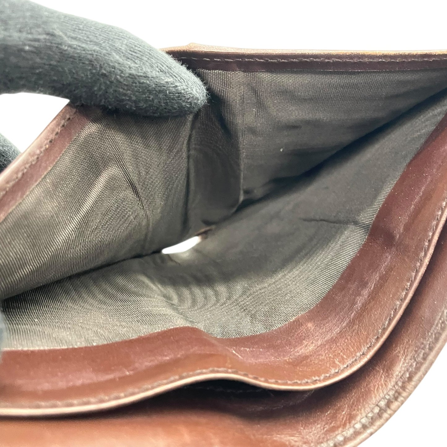 GUCCI グッチ グッチシマ 二つ折り財布 コンパクトウォレット GG柄 型押し レザー ブラウン ゴールド金具 プレートロゴ ヴィンテージ レディース M2