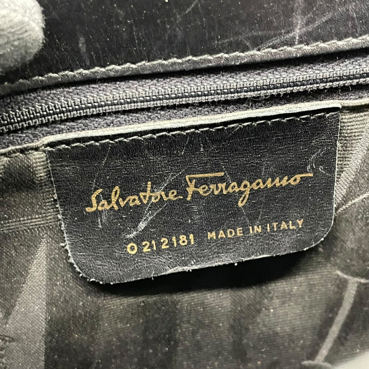 Salvatore Ferragamo フェラガモ ガンチーニ ハンドバッグ カーフレザー ブラック ゴールド金具 ヴィンテージ フォーマル A