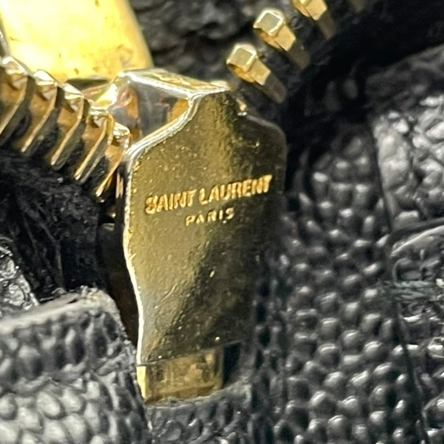 Authentic SAINT LAURENT YSL Leather Round Zipper Wallet Black Gold Hardware Unisex