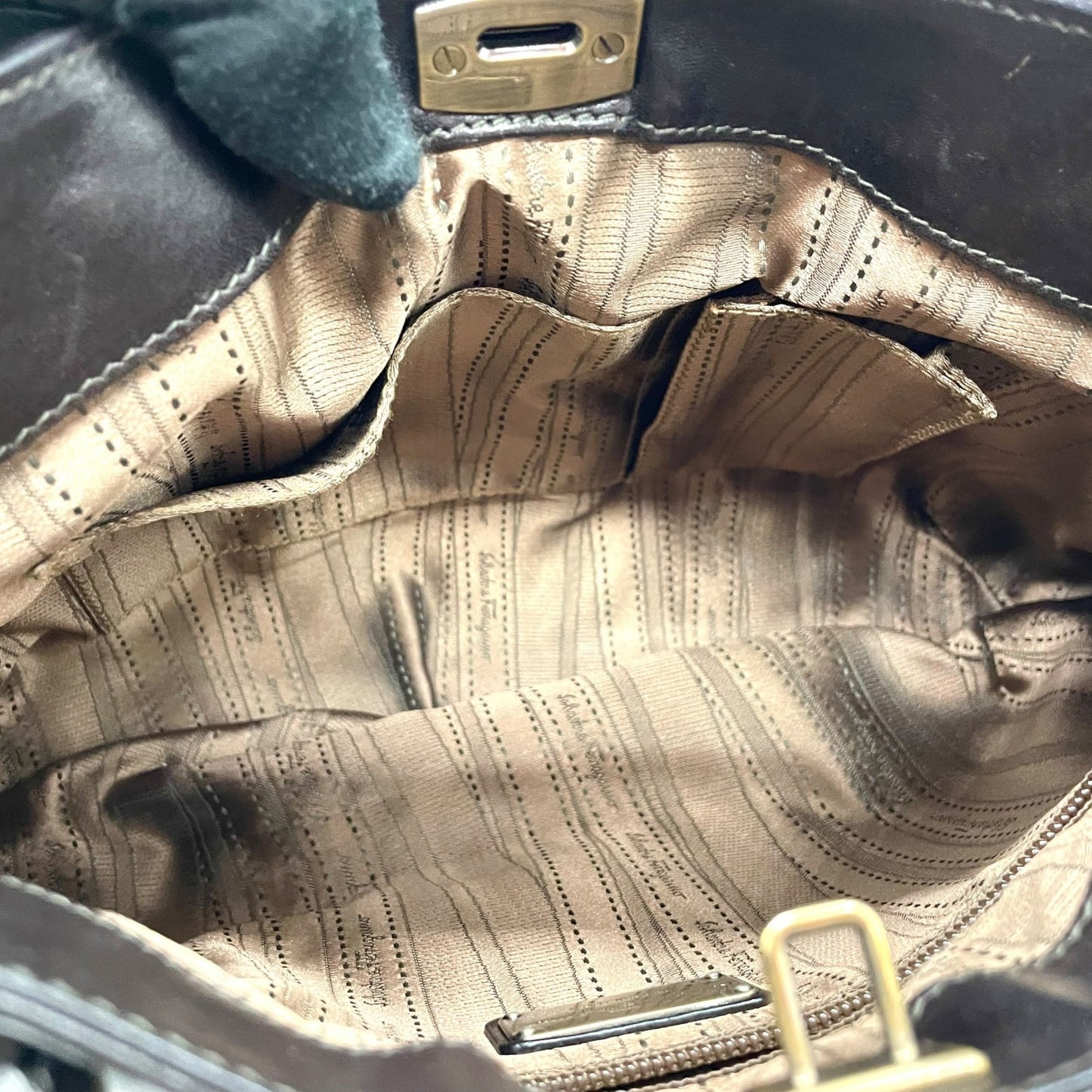 美品 Salvatore Ferragamo フェラガモ ガンチーニ ハンドバッグ レザー 茶 ダークブラウン マリッサ シルバー金具 クロシェット レディース 手提げ K6