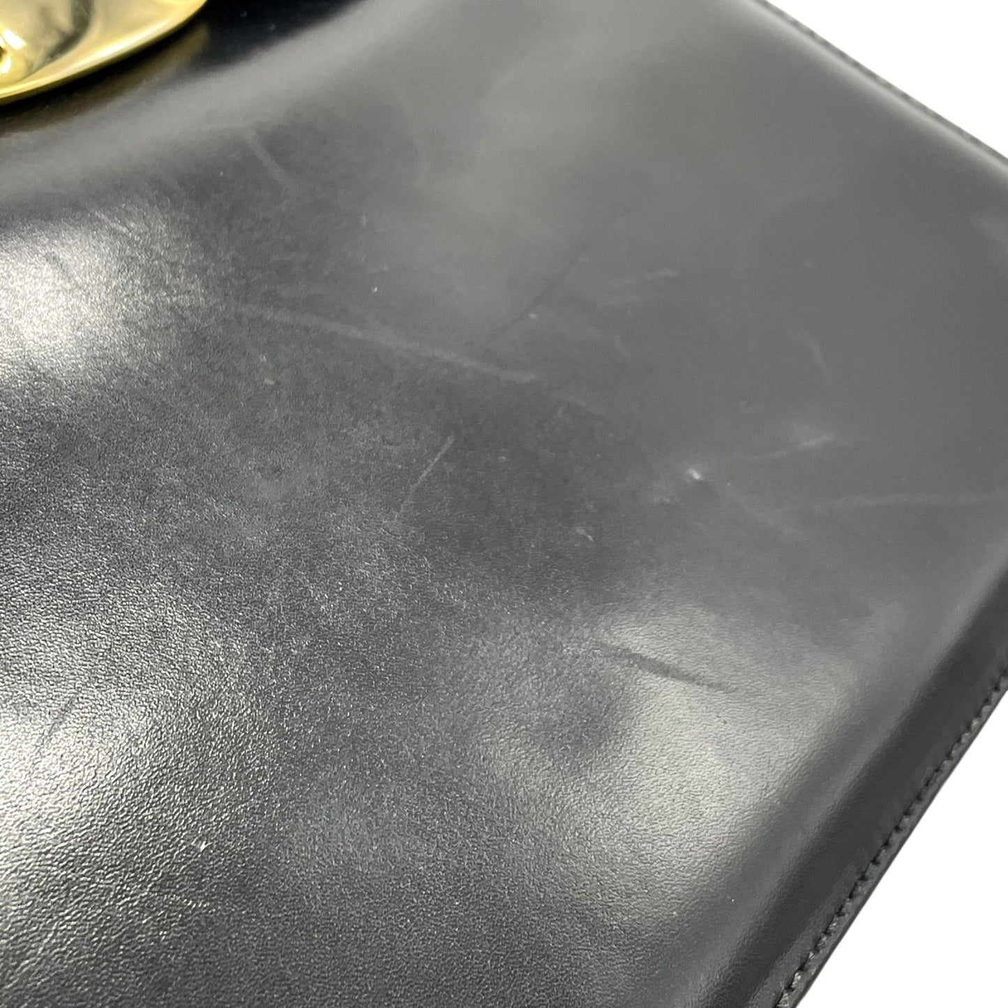 美品 サルヴァトーレ フェラガモ ハンドバッグ フォーマルバッグ ヴァラリボン 黒 ゴールド金具 自立 ブラック レザー 本革 ヴィンテージ B