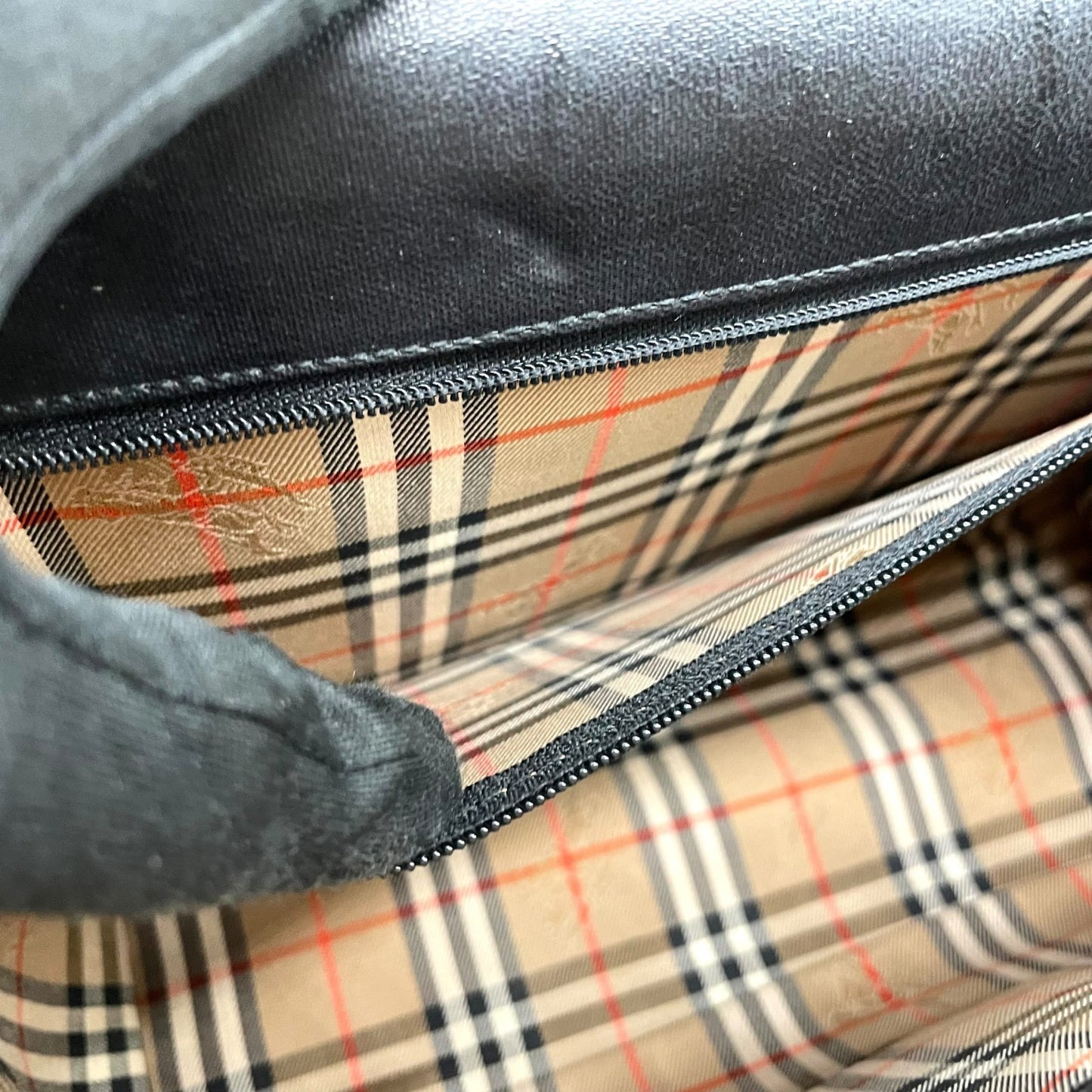 美品 BURBERRYS バーバリーズ フォーマル 2WAY ハンドバッグ ショルダーバッグ シボ革 レザー ブラック シルバー金具 ノバチェック シャドーホース ヴィンテージ C5