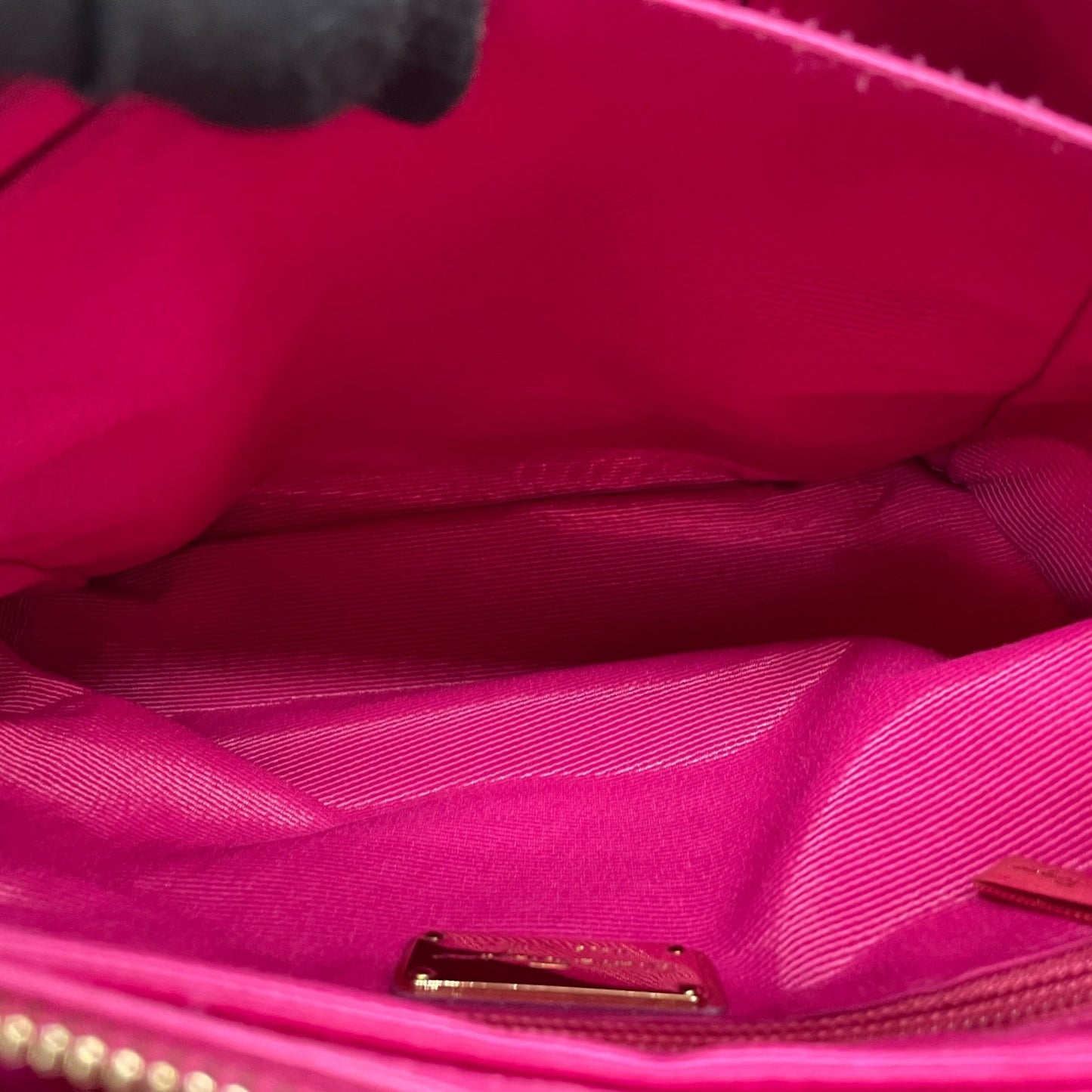 極美品 希少 Salvatore Ferragamo フェラガモ ヴァラリボン 2WAY ショルダー ピンク レッド ナイロン パテント ハンドバッグ クロスボディ ゴールド金具 レディース K1