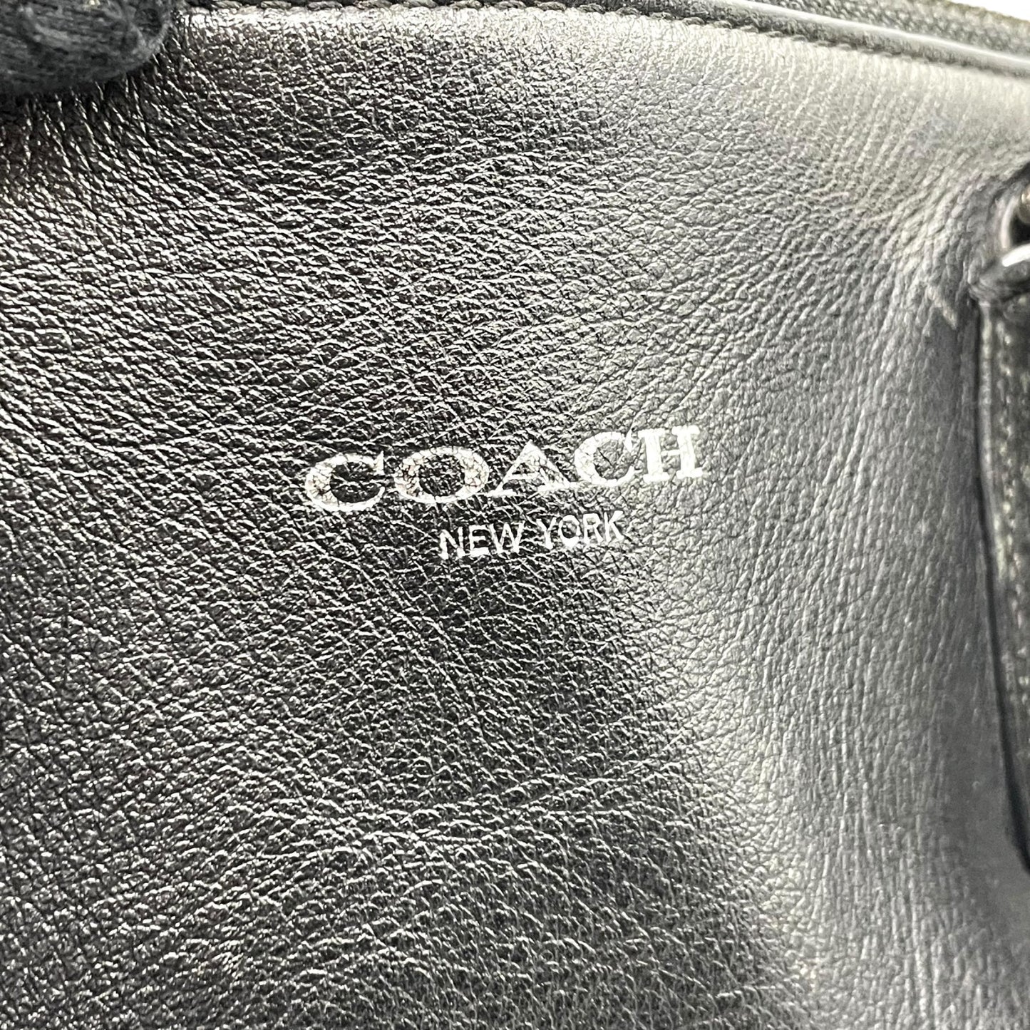COACH コーチ 2WAYショルダーバッグ ハンドバッグ トートバッグ レザー タッセルチャーム付き ブラック 黒 S90