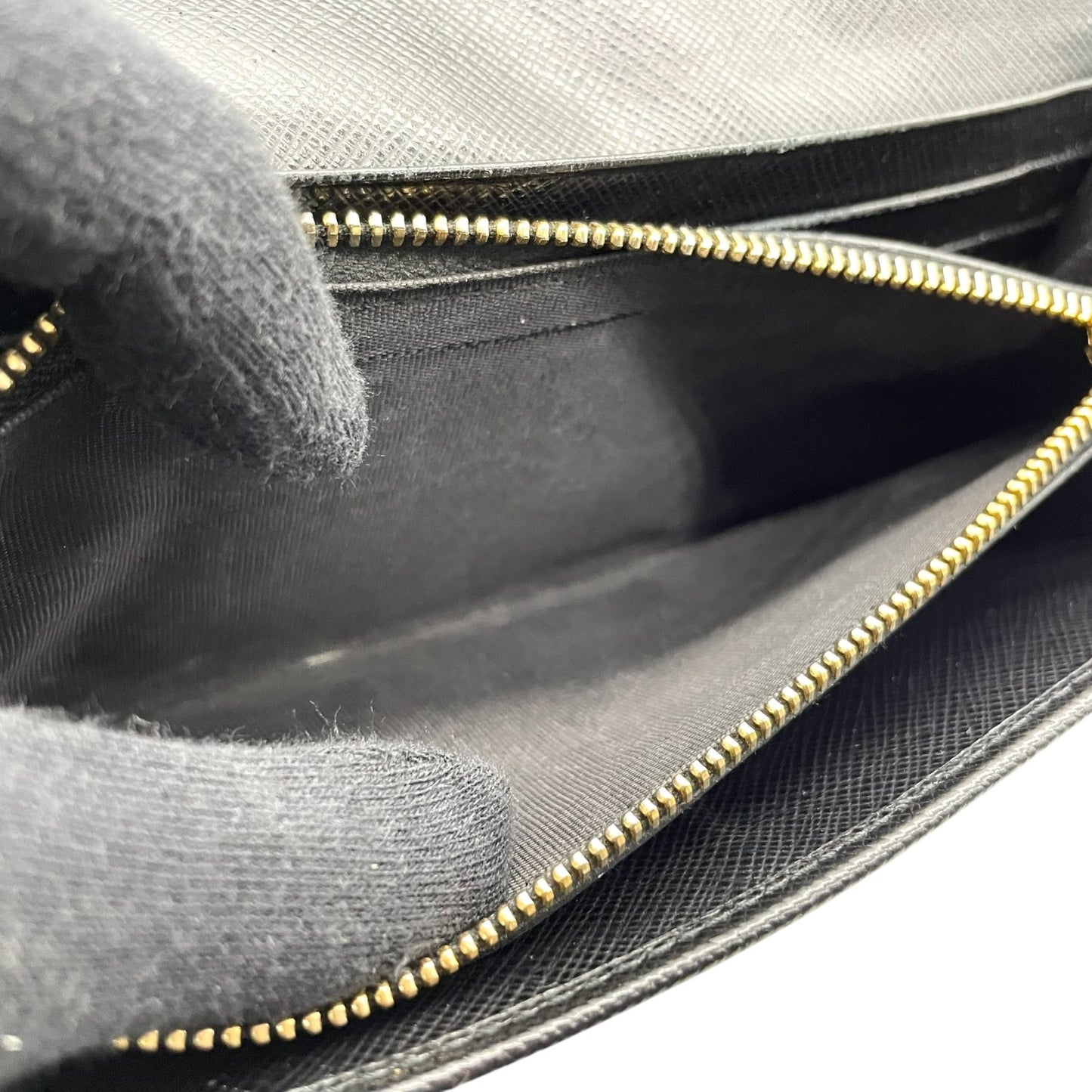 プラダ PRADA 長財布 ブラック 黒 NERO サフィアーノレザー ゴールド金具 ロゴ 1MH132/2D93/F0002 メンズ レディース M1