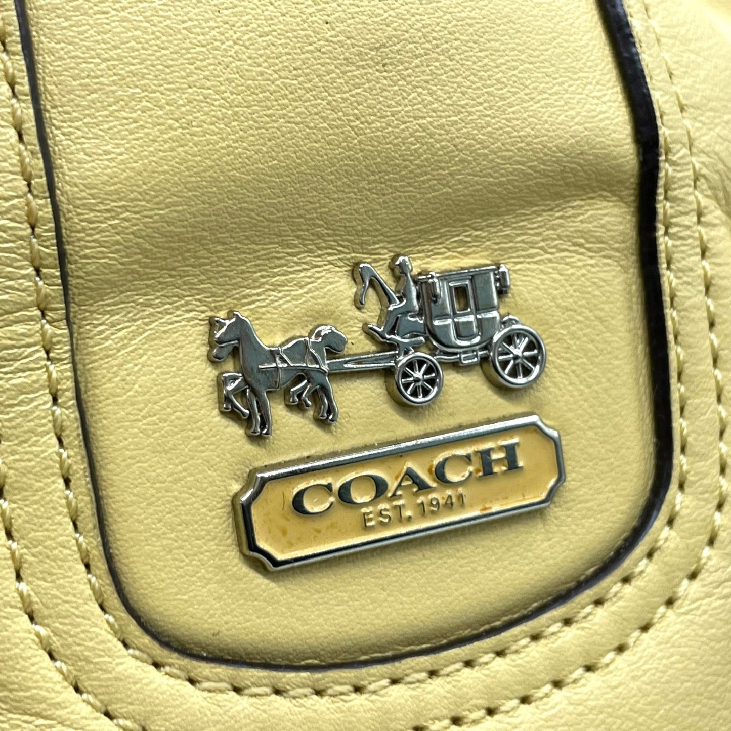 コーチ COACH 2WAY ボストンバッグ ハンドバッグ ショルダーバッグ 肩掛け 23342 イントレチャート 編み込みレザー 黄色 イエロー シルバー金具 チャーム付き U16