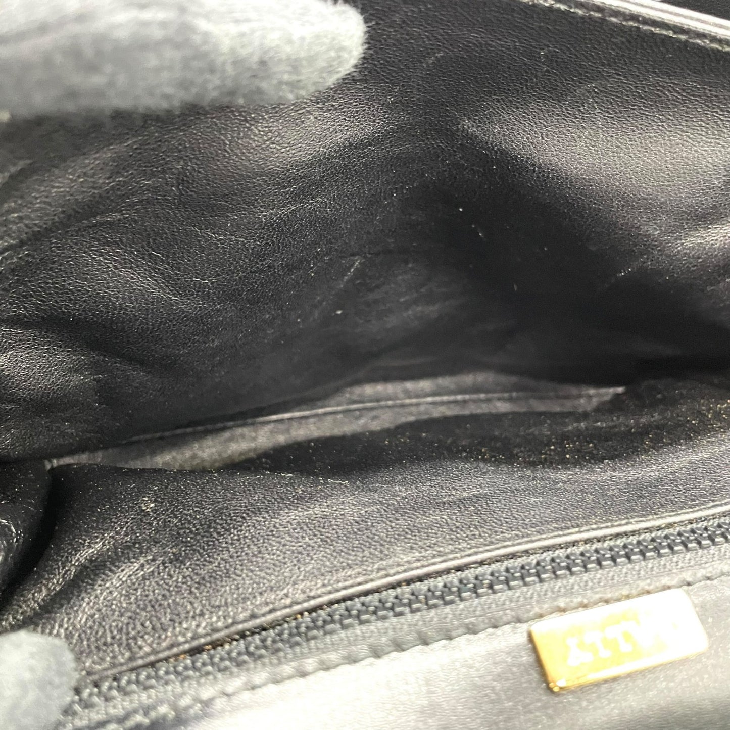 バリー BALLY 2WAY ハンドバッグ ショルダーバッグ フォーマル 黒 ブラック レザー ゴールド金具 ターンロック トップハンドル 斜め掛け可 レディース K1