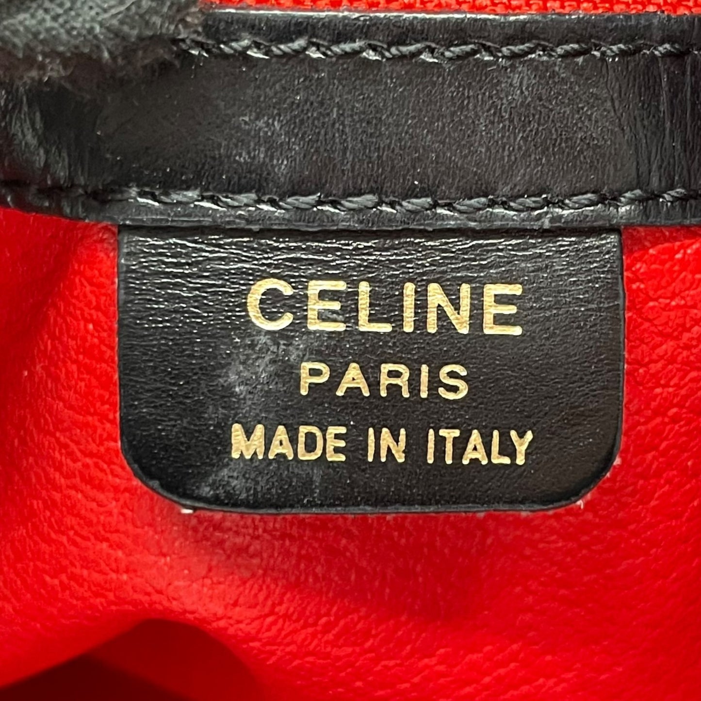 Authentic CELINE Vintage Grained Leather Shoulder Bag Black Gold Hardware Women's Zipper Closure