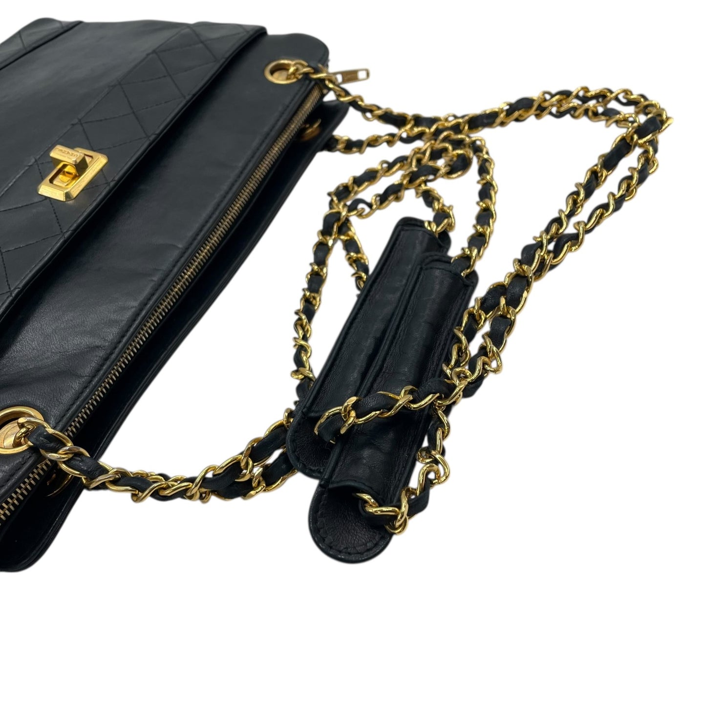 Authentic CHANEL Matelasse Chain Shoulder Bag Black Leather Turn Lock 2.55 Vintage