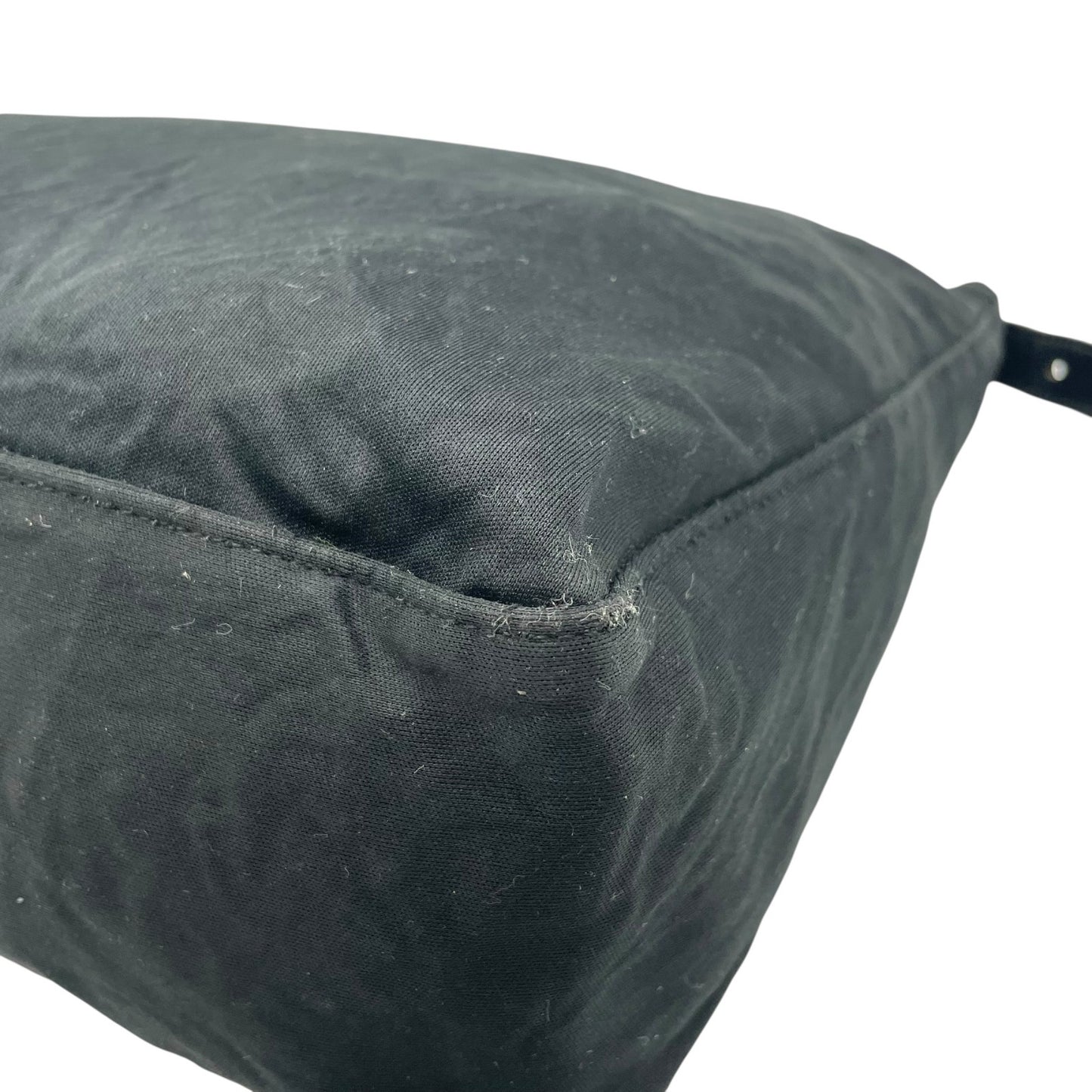 フェンディ FENDI マンマバケット ヴィンテージ ショルダーバッグ 黒 ブラック FFロゴ シルバー金具 K13