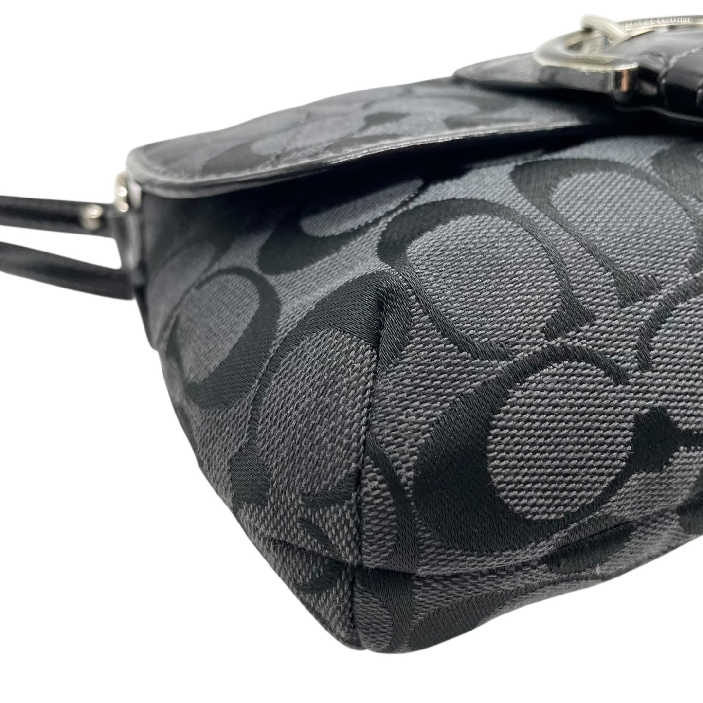 美品 コーチ COACH ソーホー シグネチャー ショルダーバッグ 黒 ブラック レザー キャンバス バックルデザイン S18