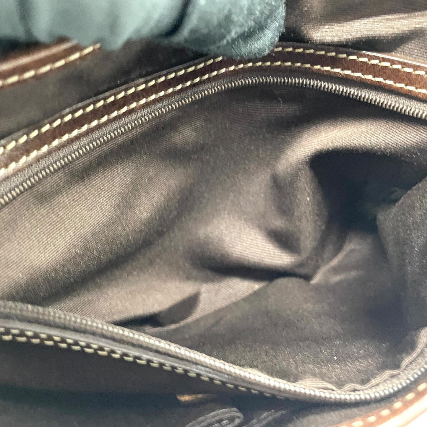 コーチ COACH シグネチャー スエード レザー ハンドバッグ 7078 茶色 ブラウン ゴールド金具 金金具 チャーム付き E10