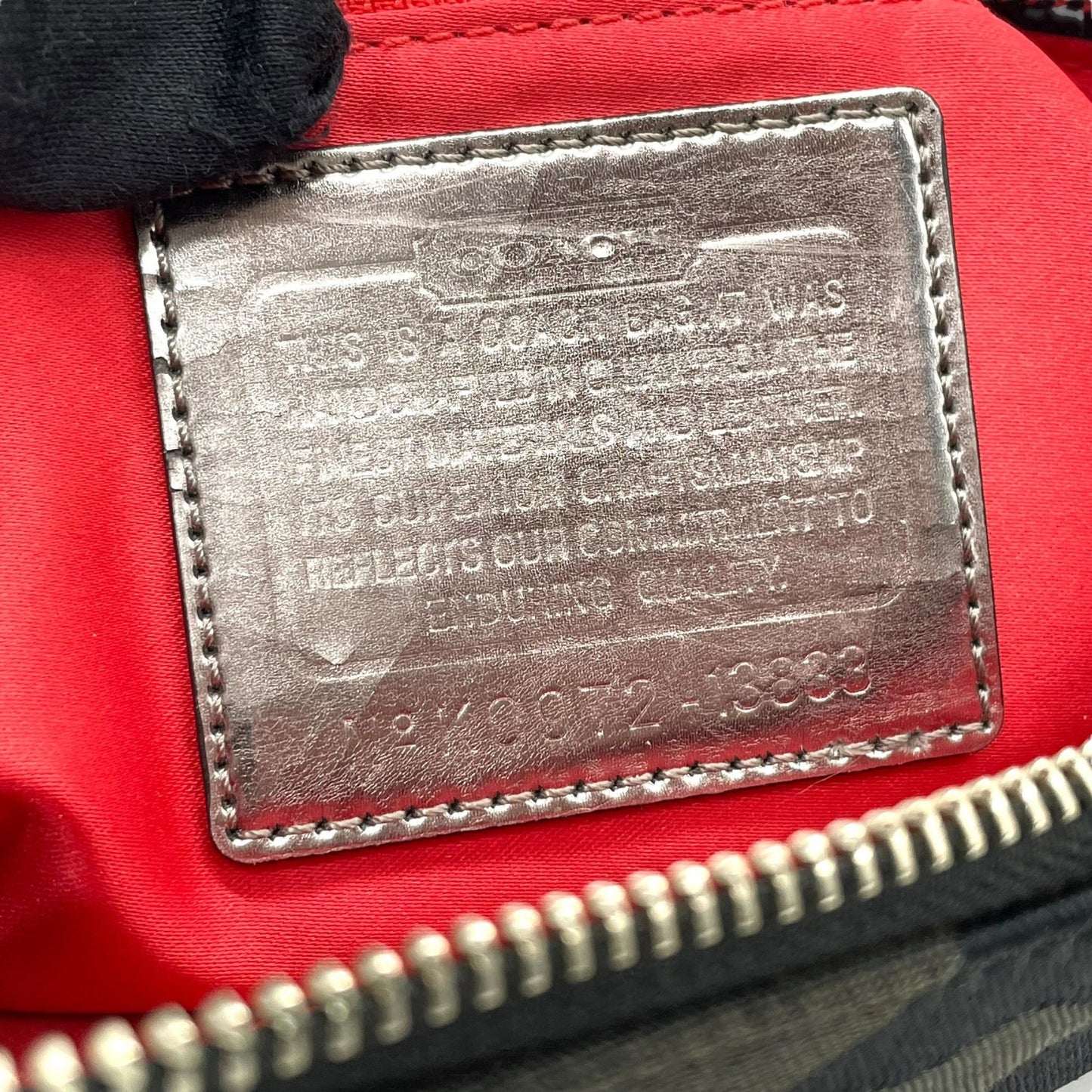 COACH コーチ ポピー シグネチャー 2WAY ショルダーバッグ ハンドバッグ 黒 ブラック キャンバス レザー シルバー金具 フラップポケット ファスナー開閉 肩掛け可 斜め掛け可 ホーボー レディース S30