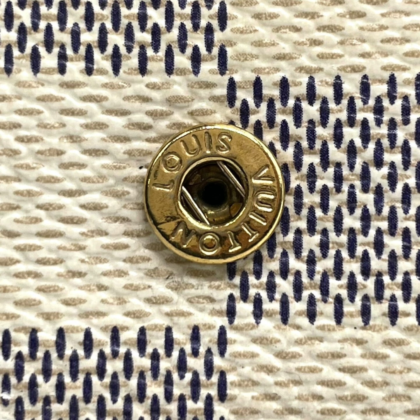 ルイ・ヴィトン Louis Vuitton ミュルティクレ6 N61745 ダミエ アズール 6連キーケース ホワイト グレー PVC×レザー ゴールド金具 レディース メンズ M5