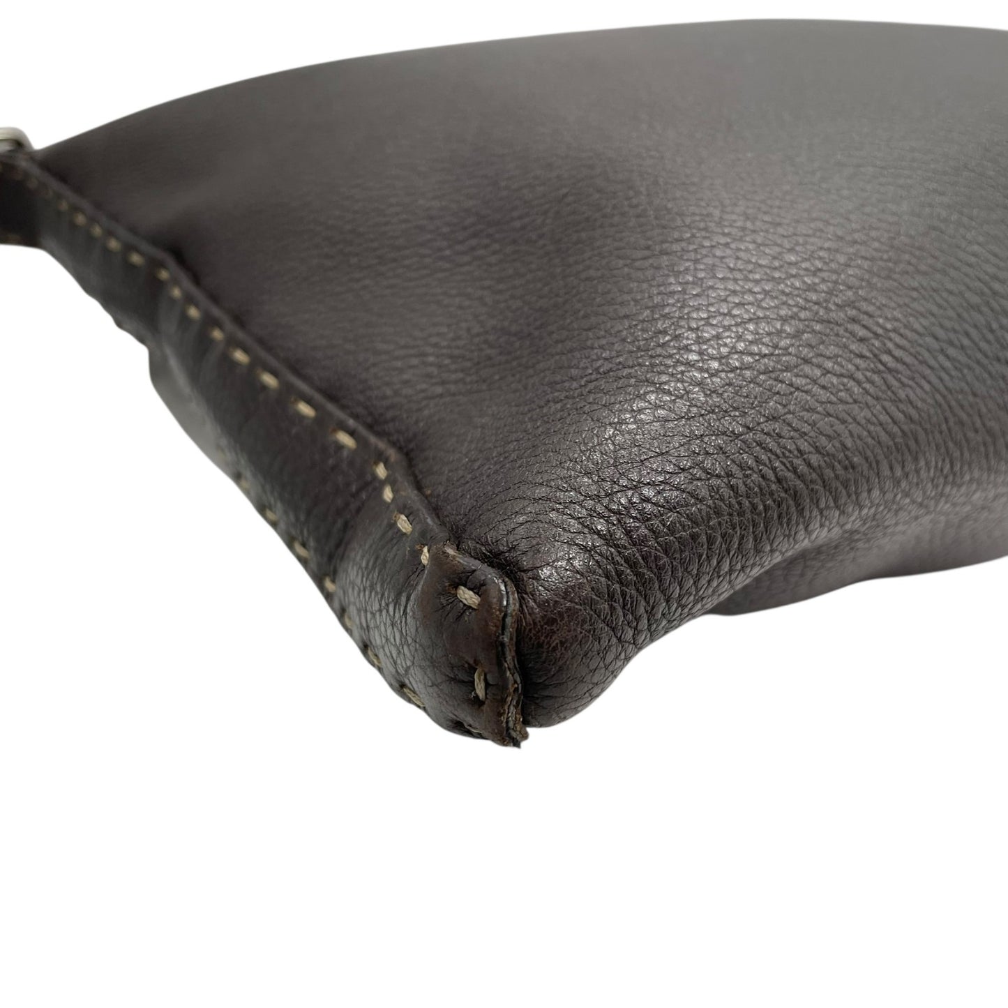 美品 FENDI フェンディ セレリア ショルダーバッグ ステッチ レザー 茶 ブラウン シルバー金具 斜め掛け可 ロゴストラップ ヴィンテージ レディース K3