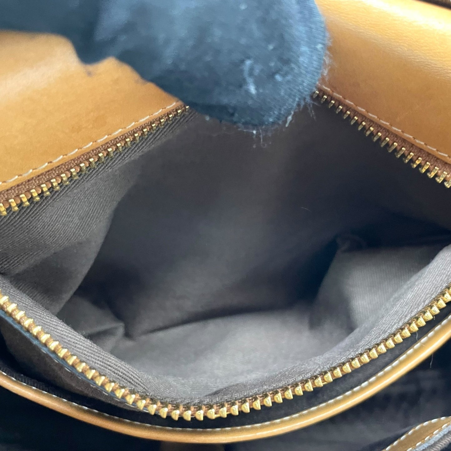 美品 DOLCE&GABBANA ドルチェ＆ガッパーナ シシリー 2WAY ハンドバッグ ショルダーバッグ ドルガバ レオパード ヒョウ柄 レザー PVC ブラウン 茶 ブラック 黒 レディース D&G ロゴプレート フラップ ゴールド金具 斜め掛け可 K4