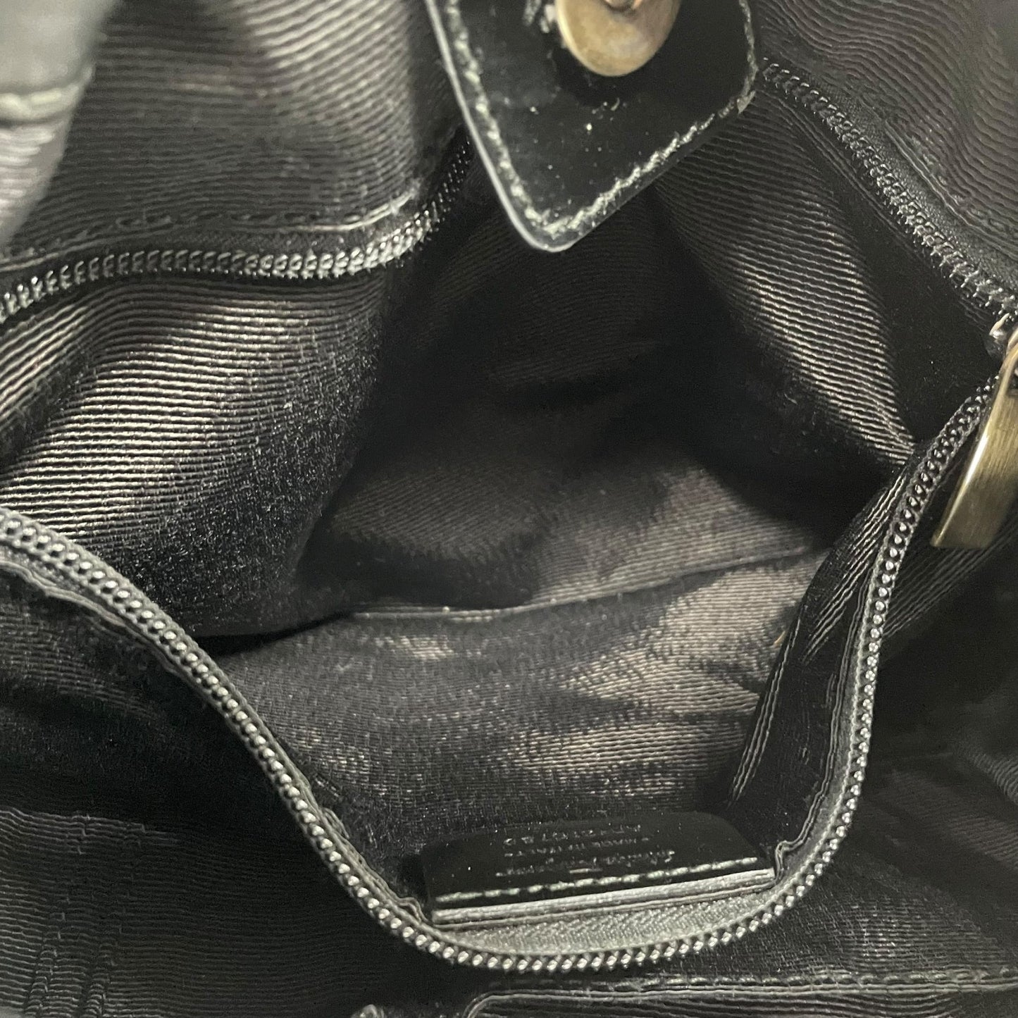 Salvatore Ferragamo サルヴァトーレ フェラガモ ヴァラ リボン トートバッグ ショルダーバッグ ナイロン パテントレザー ブラック 黒 ワンショルダー レディース K9