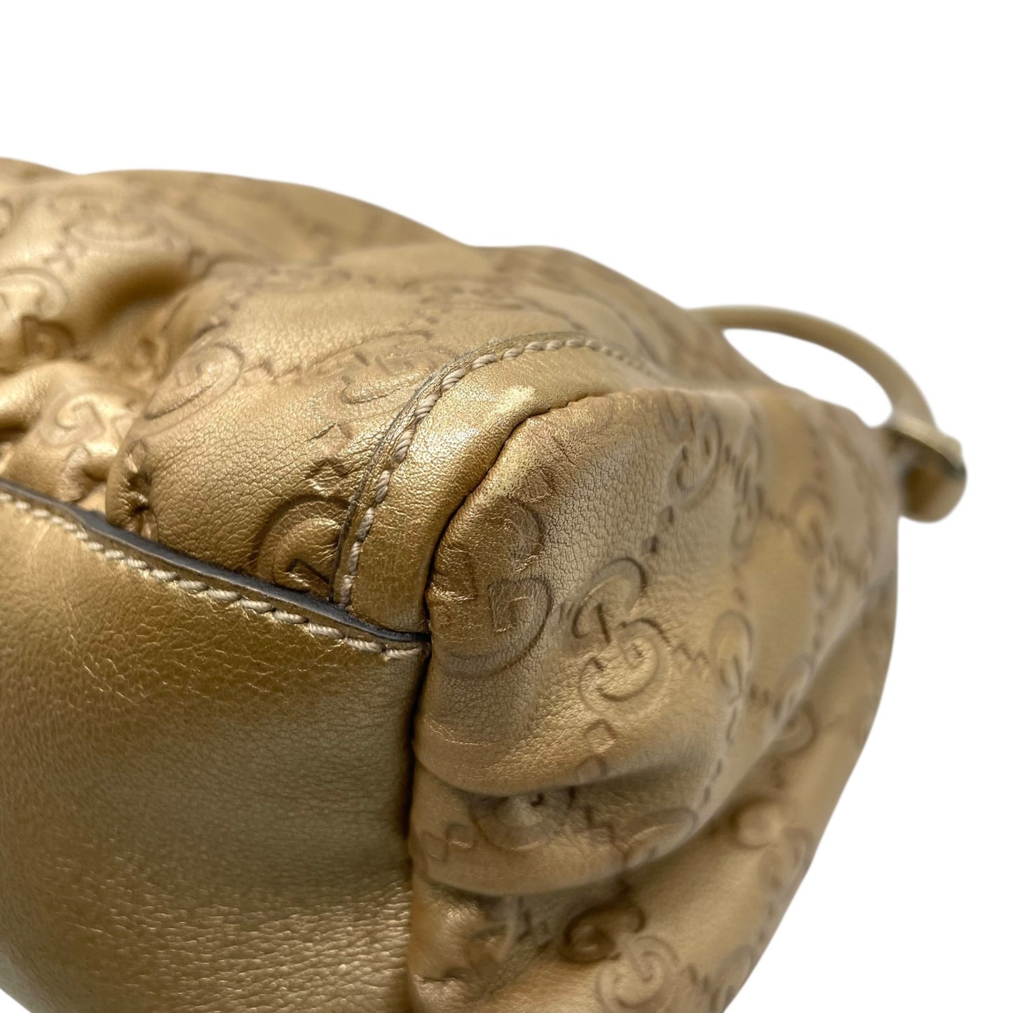 GUCCI グッチ ワンショルダー バッグ グッチシマ Dリング 190525 ゴールド レザー GG柄 エンボス 高級 本革 ブランド 鞄 ハンドバッグ レディース メンズ ユニセックス 肩掛け ワンハンドル ラグジュアリー 正規品 D5 バック