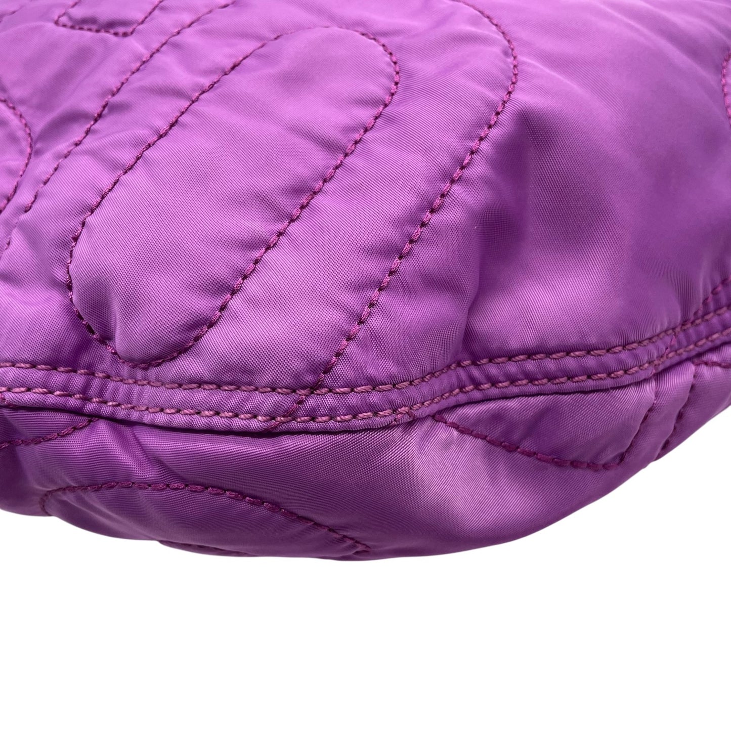 美品 マークバイマークジェイコブス MARC BY MARC JACOBS ナイロン キルティング ショルダーバッグ ハンドバッグ ワンショルダー 紫 パープル T4