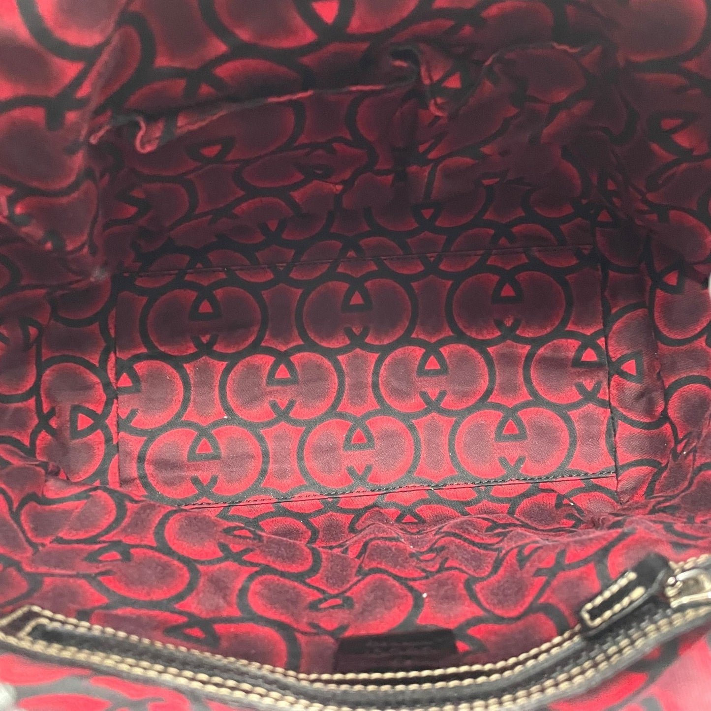 美品 グッチ GUCCI ハンドバッグ ショルダーバッグ ブラック 黒 2way パテントレザー インターロッキングG GGロゴ 手提げ 斜め掛け可 シルバー金具 レディース B2