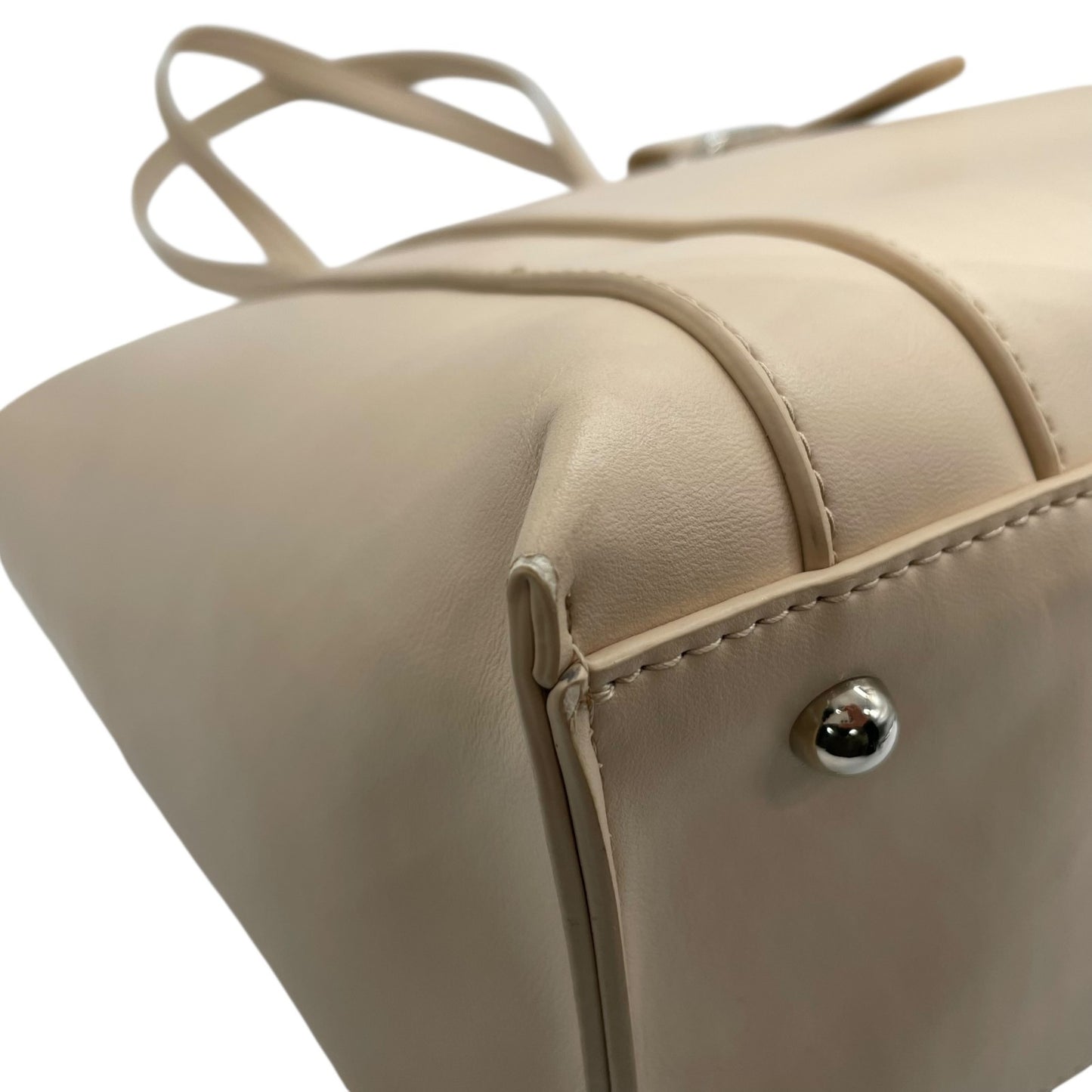 美品 23区 トートバッグ ピンクベージュ レザー シルバー金具 肩掛け可 A4収納可 Vingt-trois arrondissements レディース Q