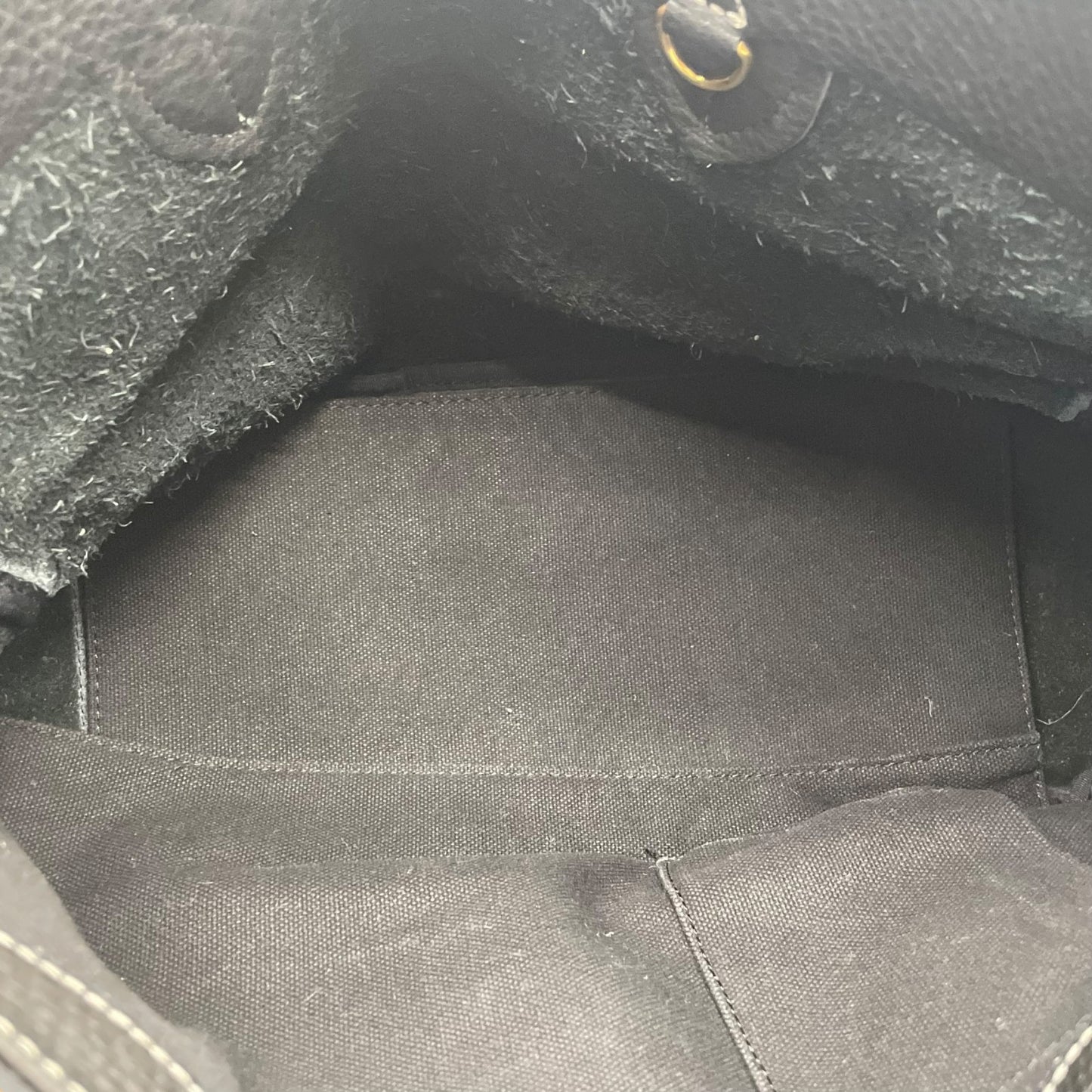 A.D.M.J エーディーエムジェイ トートバッグ レザー 黒 ブラック ホワイトステッチ シュリンクレザー 金金具 ゴールド金具 T3